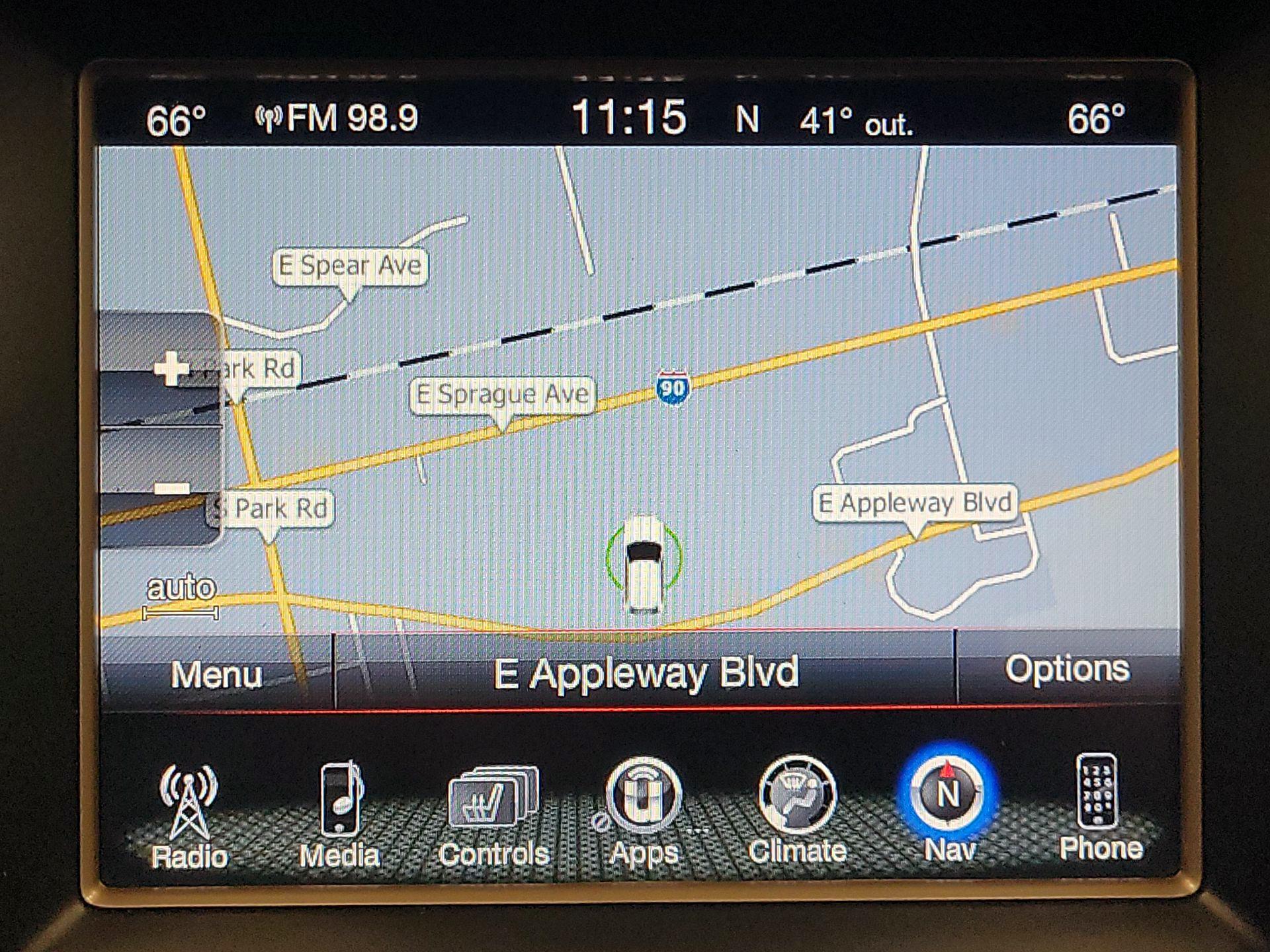 Thumbnail: 2015 Jeep Grand Cherokee - 14