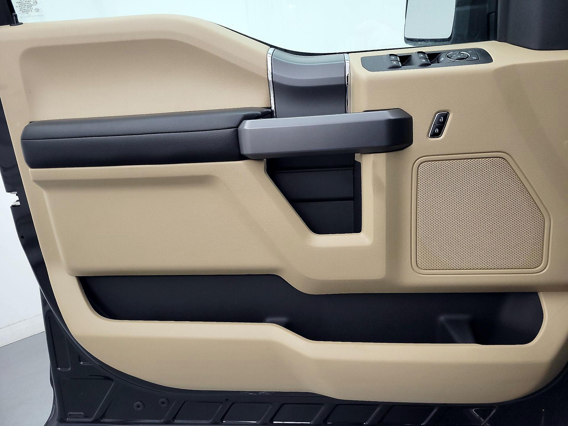 Thumbnail: 2018 Ford F-150 - 12