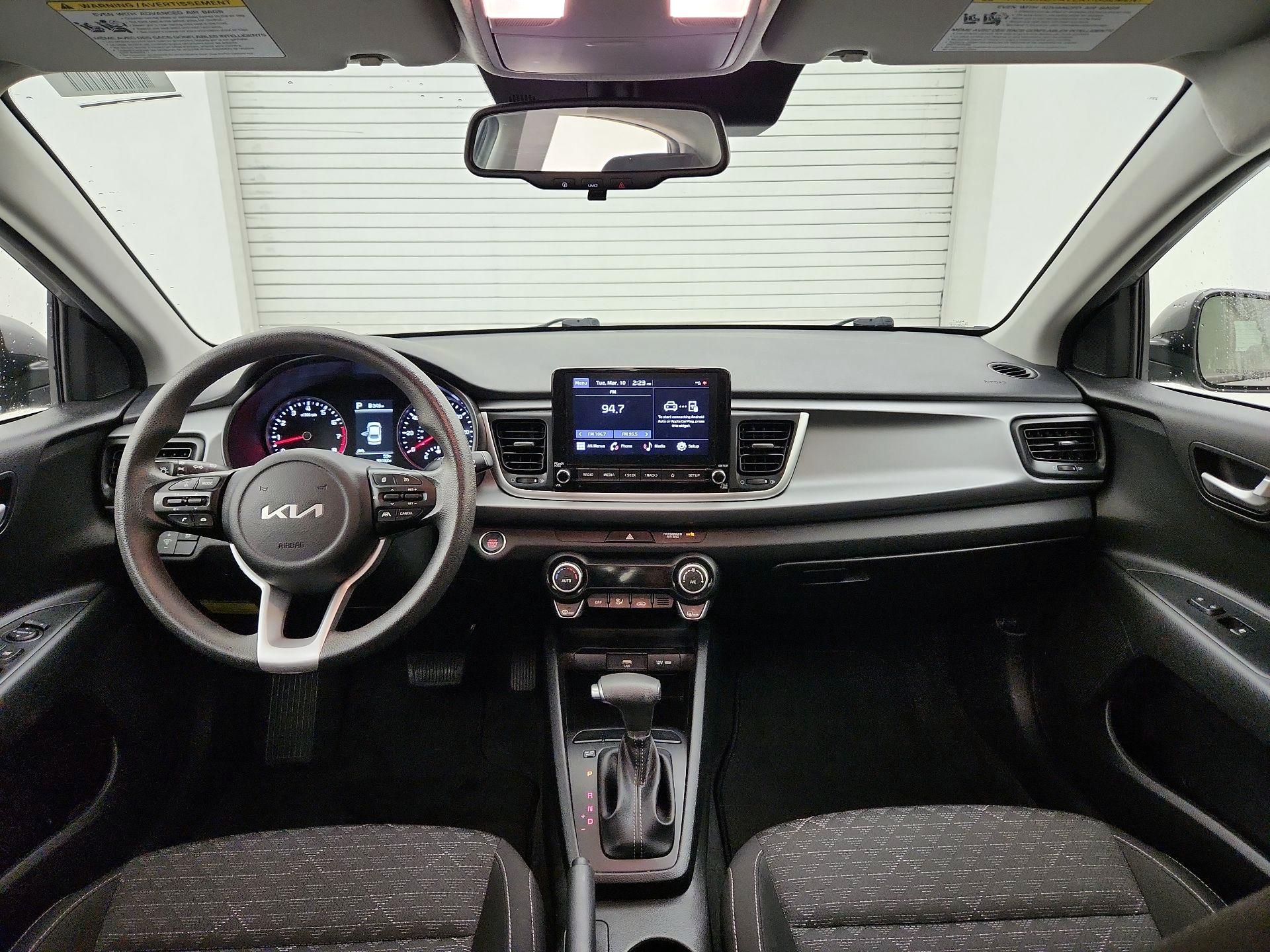 Thumbnail: 2022 Kia Rio - 9