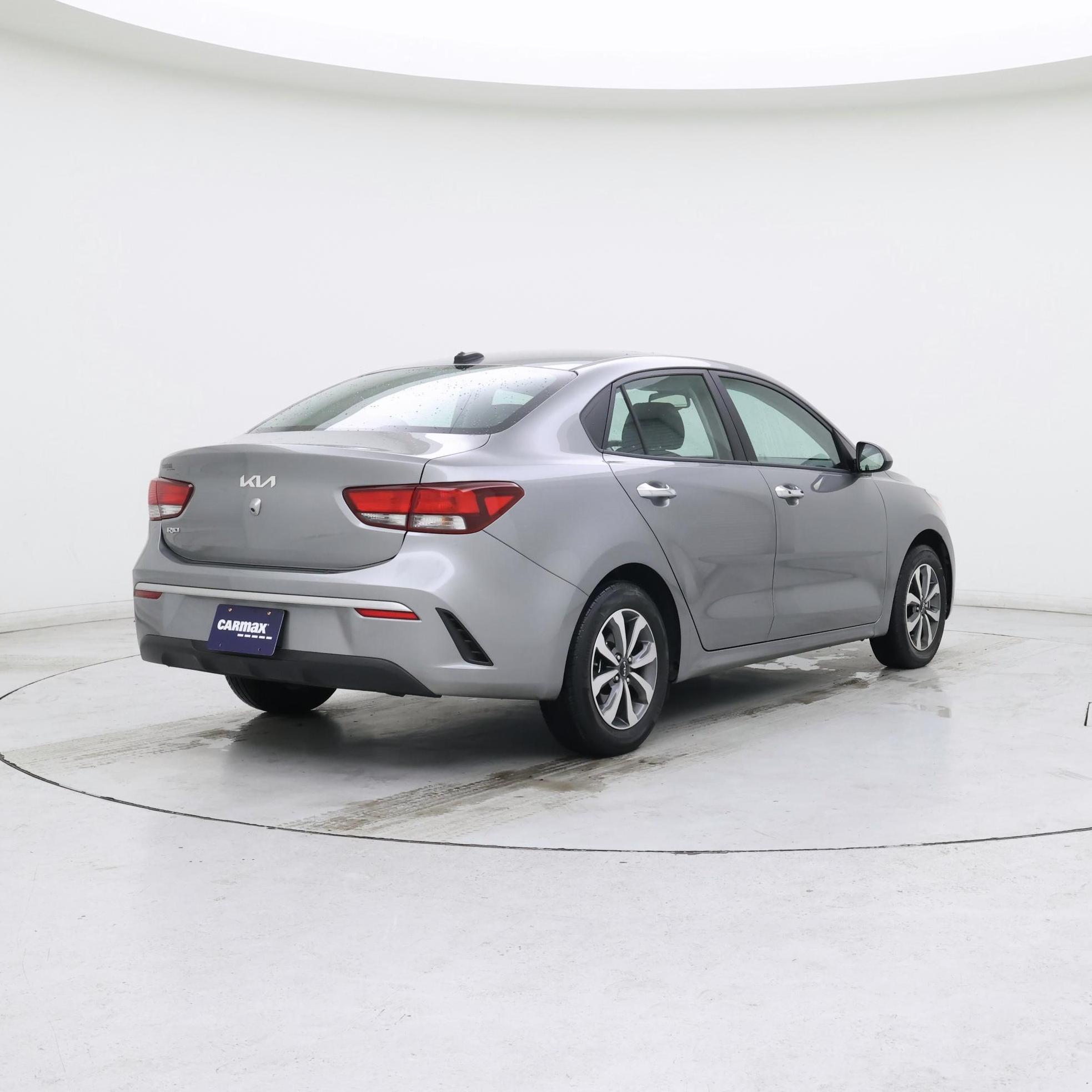 Thumbnail: 2022 Kia Rio - 8