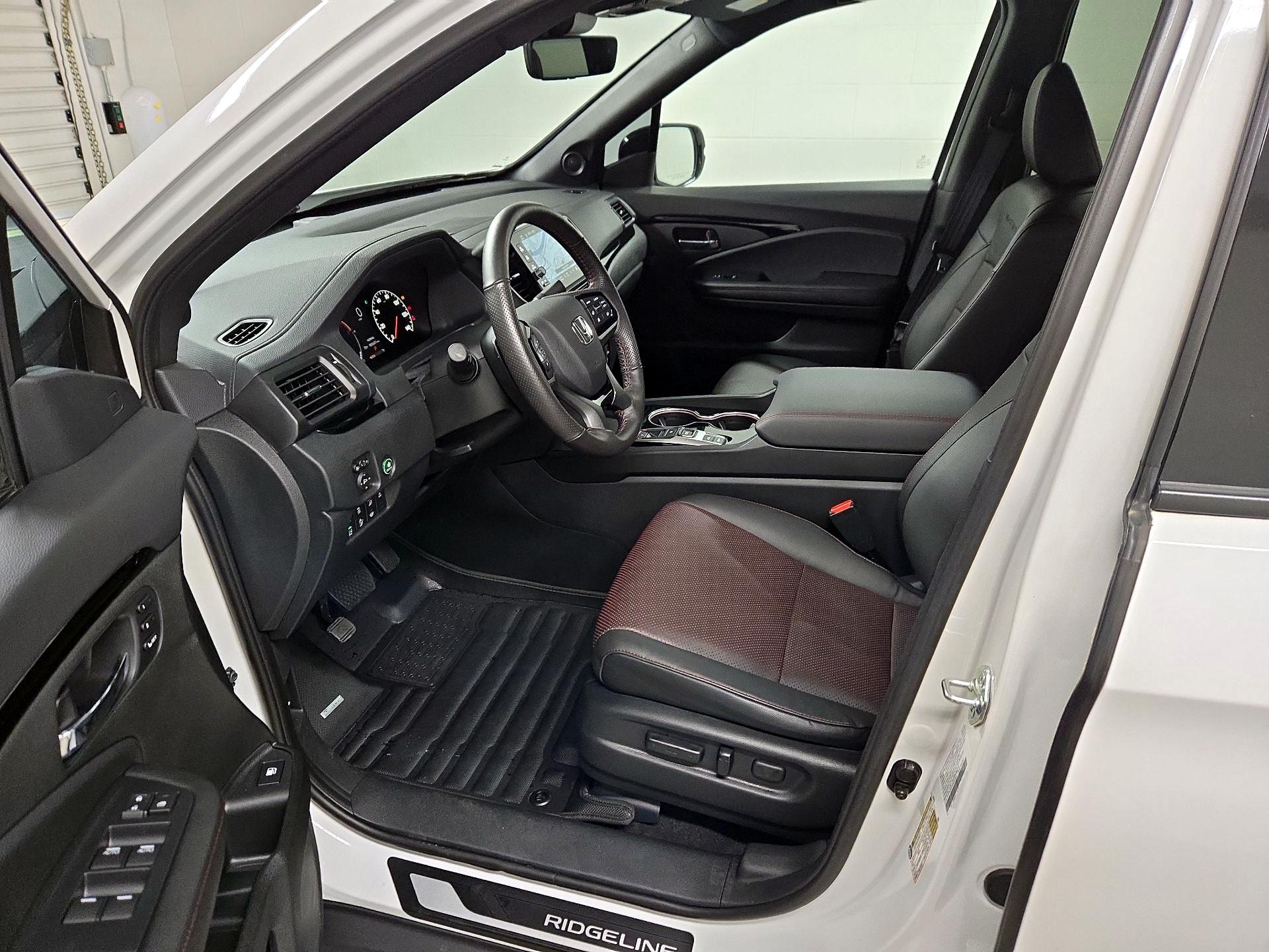 Thumbnail: 2025 Honda Ridgeline - 11