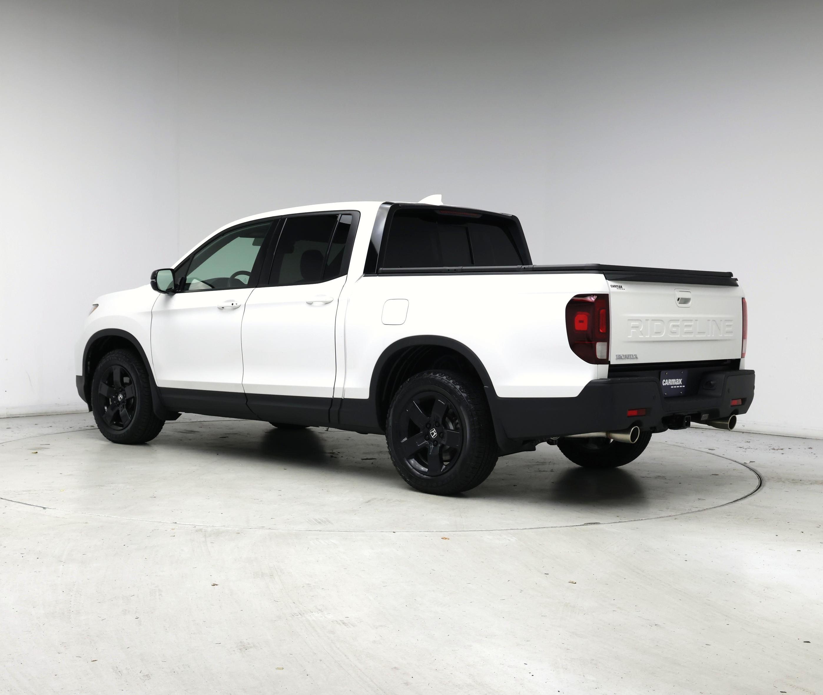 Thumbnail: 2025 Honda Ridgeline - 2