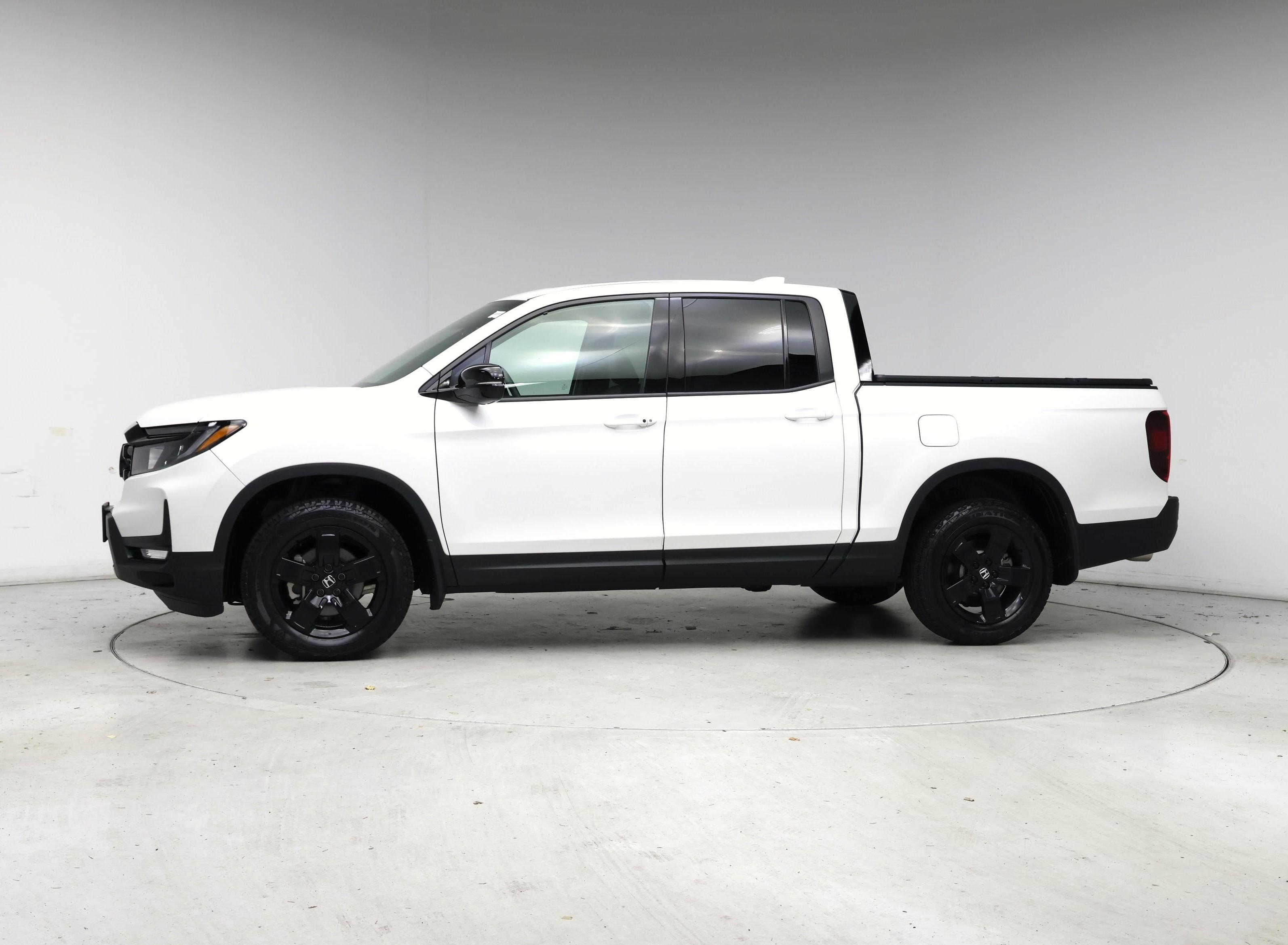 Thumbnail: 2025 Honda Ridgeline - 3