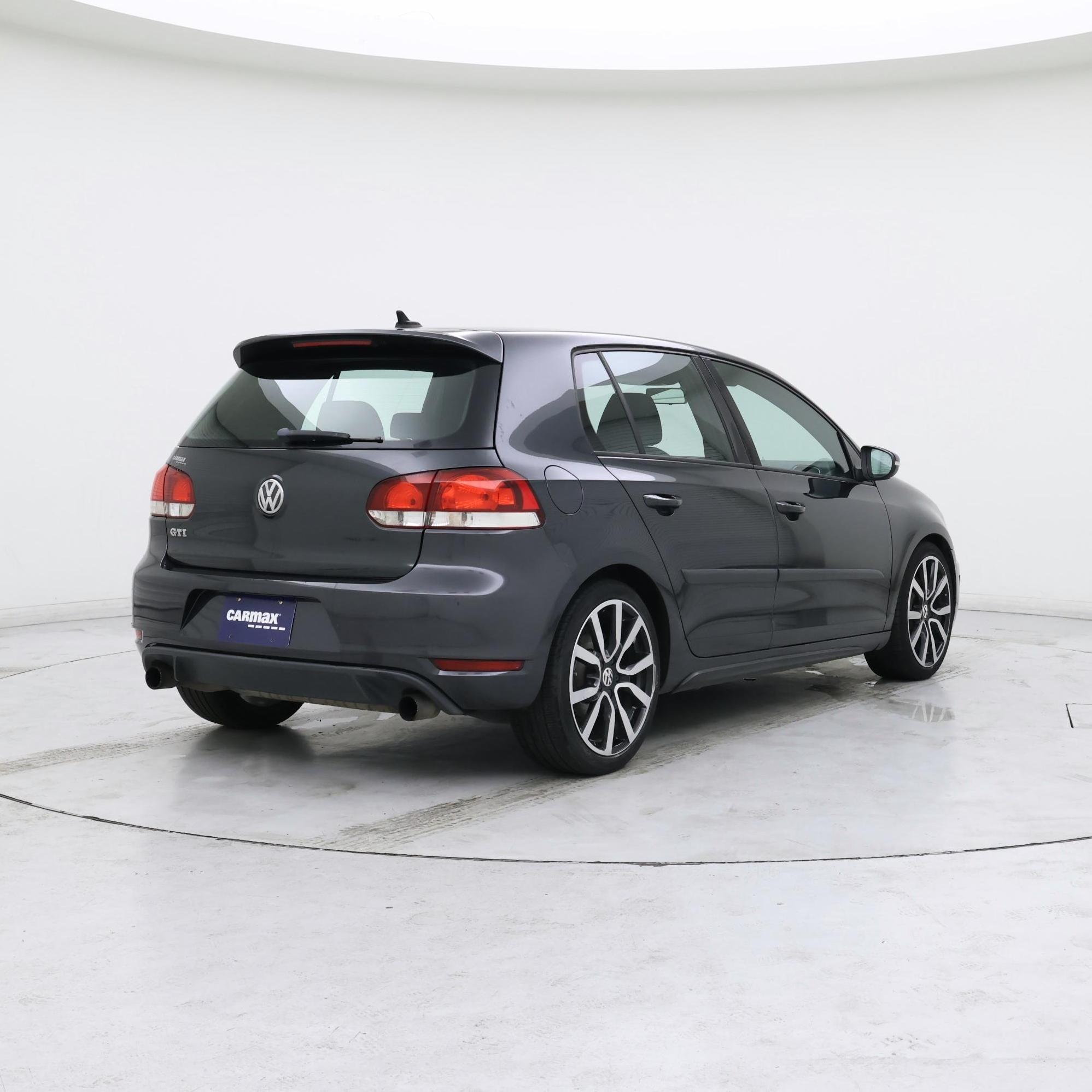 Thumbnail: 2014 Volkswagen Golf - 8