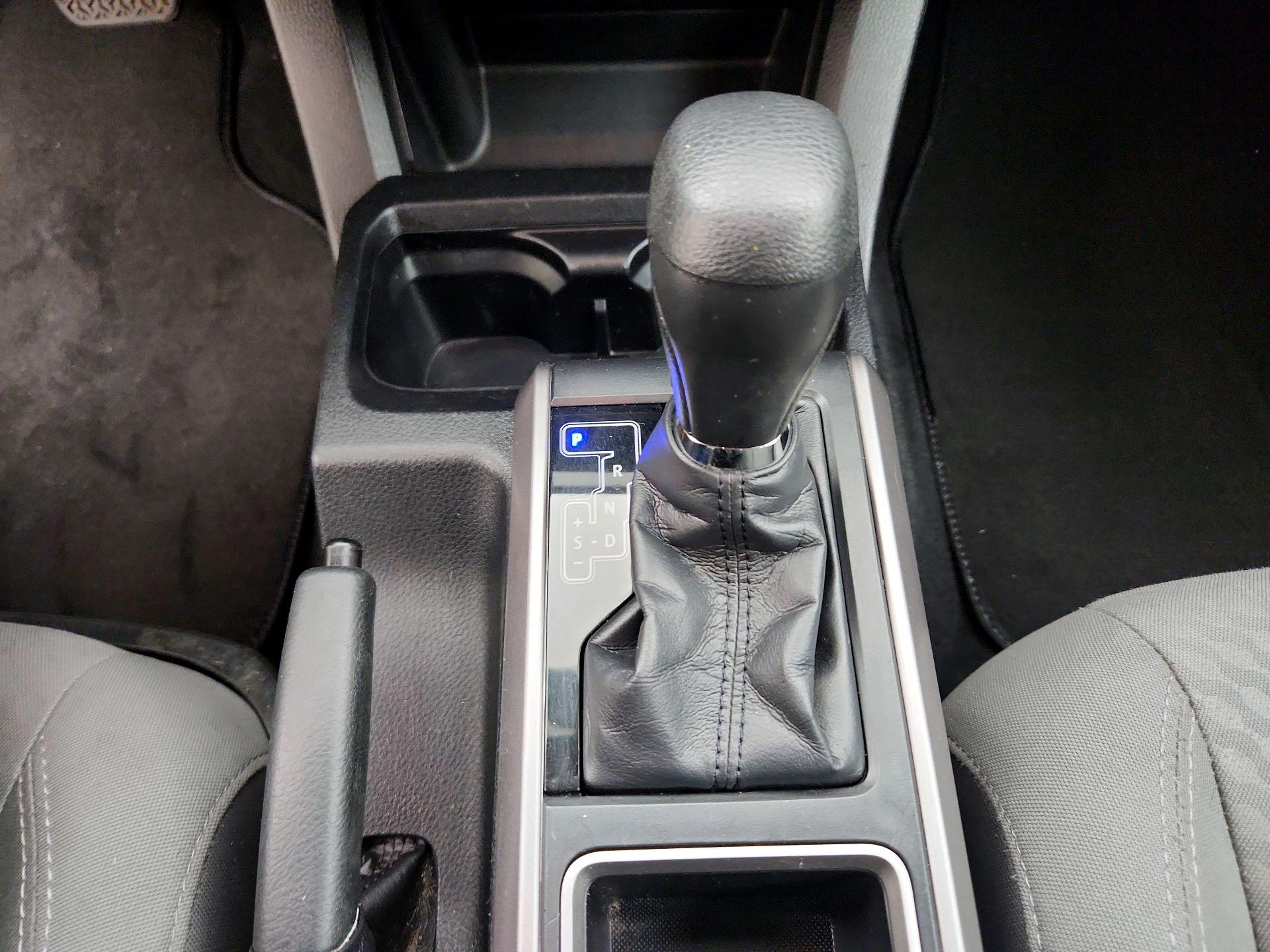 Thumbnail: 2020 Toyota Tacoma - 17