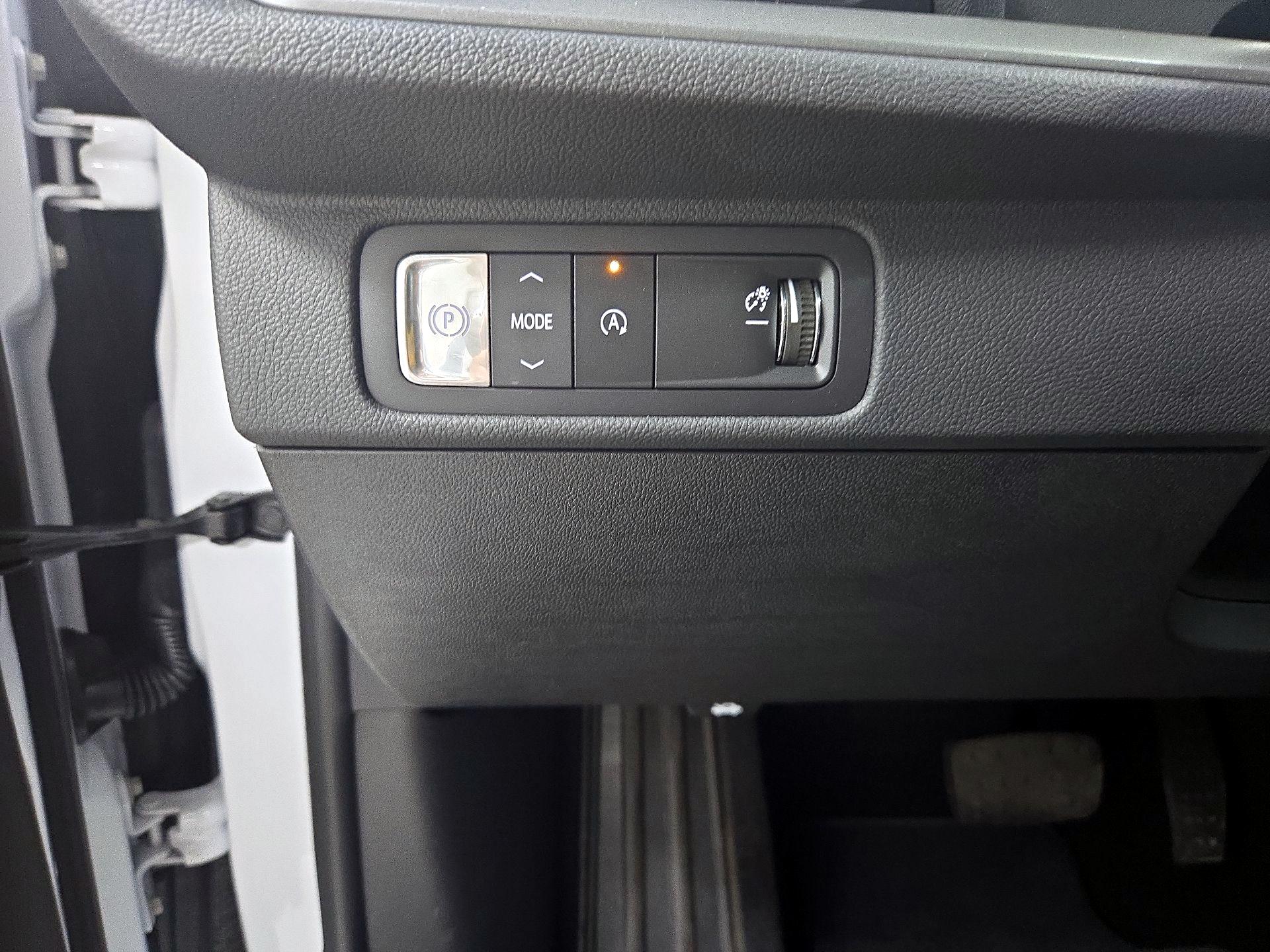 Thumbnail: 2026 Chevrolet Traverse - 13