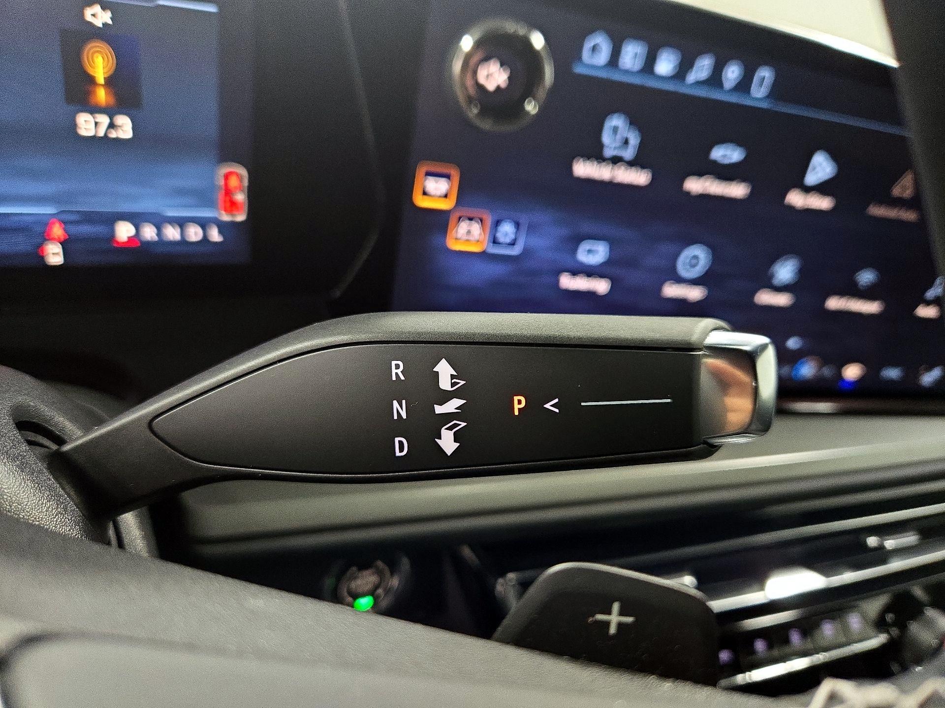 Thumbnail: 2026 Chevrolet Traverse - 18