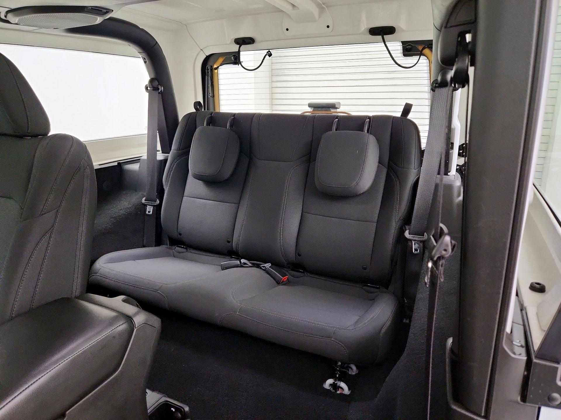 Thumbnail: 2022 Jeep Wrangler - 19