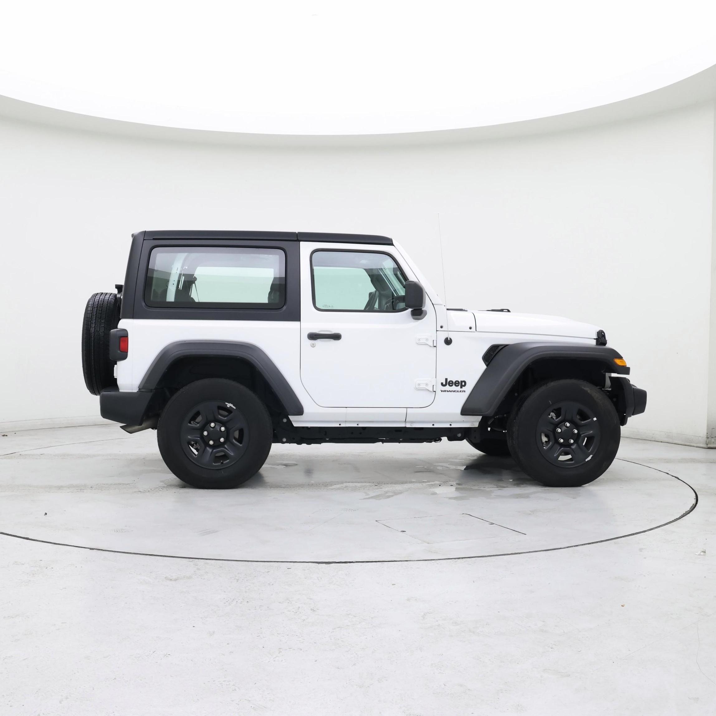 Thumbnail: 2022 Jeep Wrangler - 7