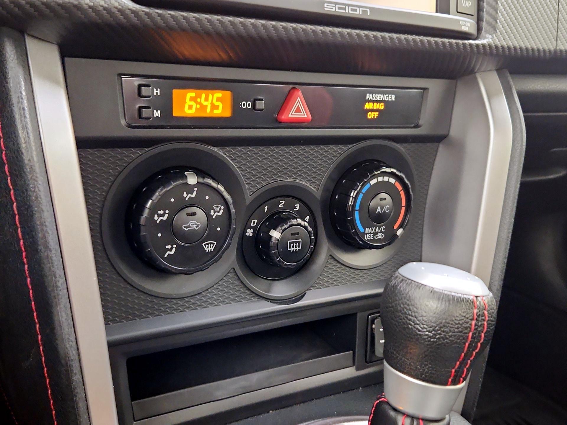 Thumbnail: 2015 Scion FR-S - 15