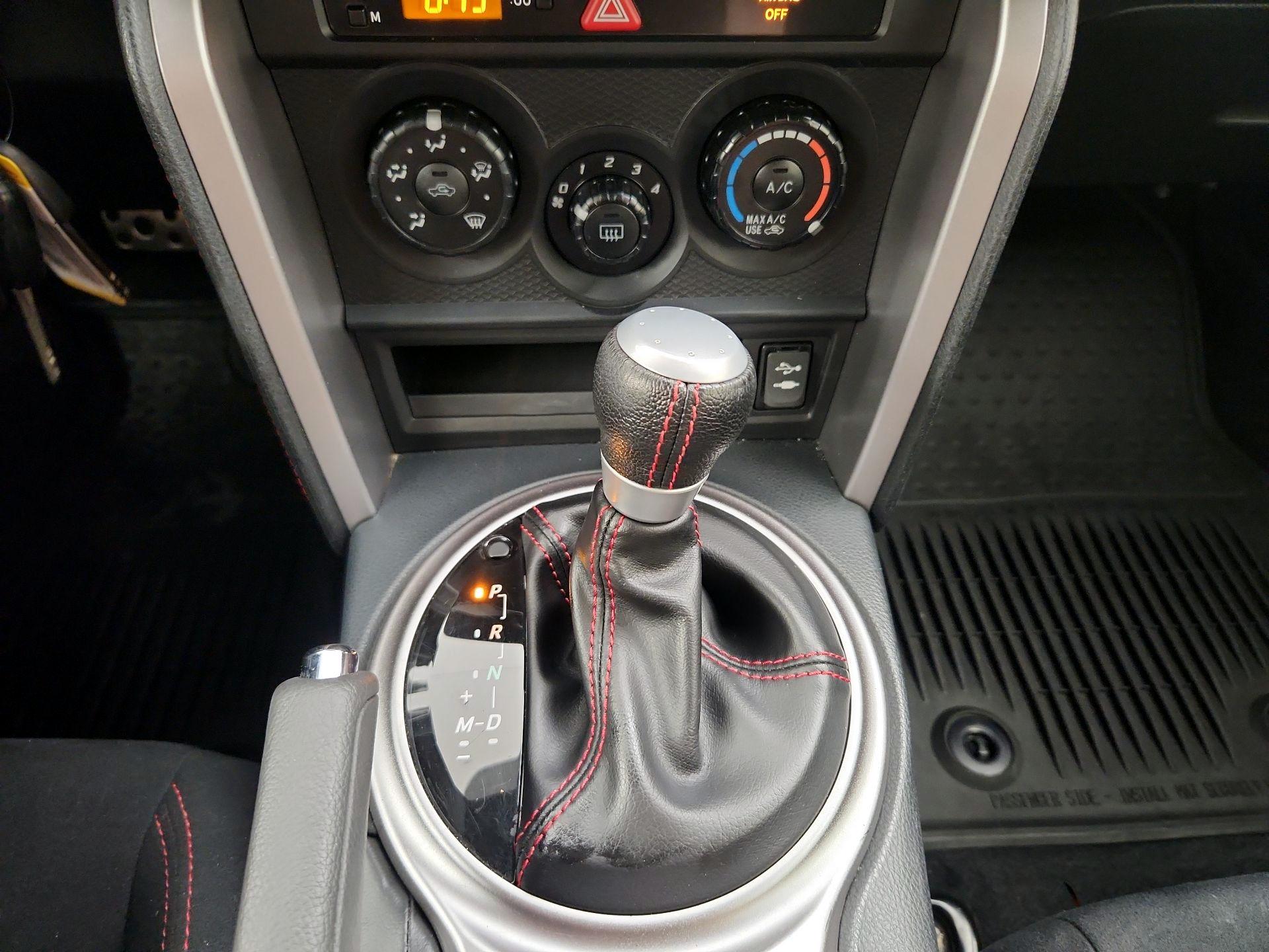 Thumbnail: 2015 Scion FR-S - 16