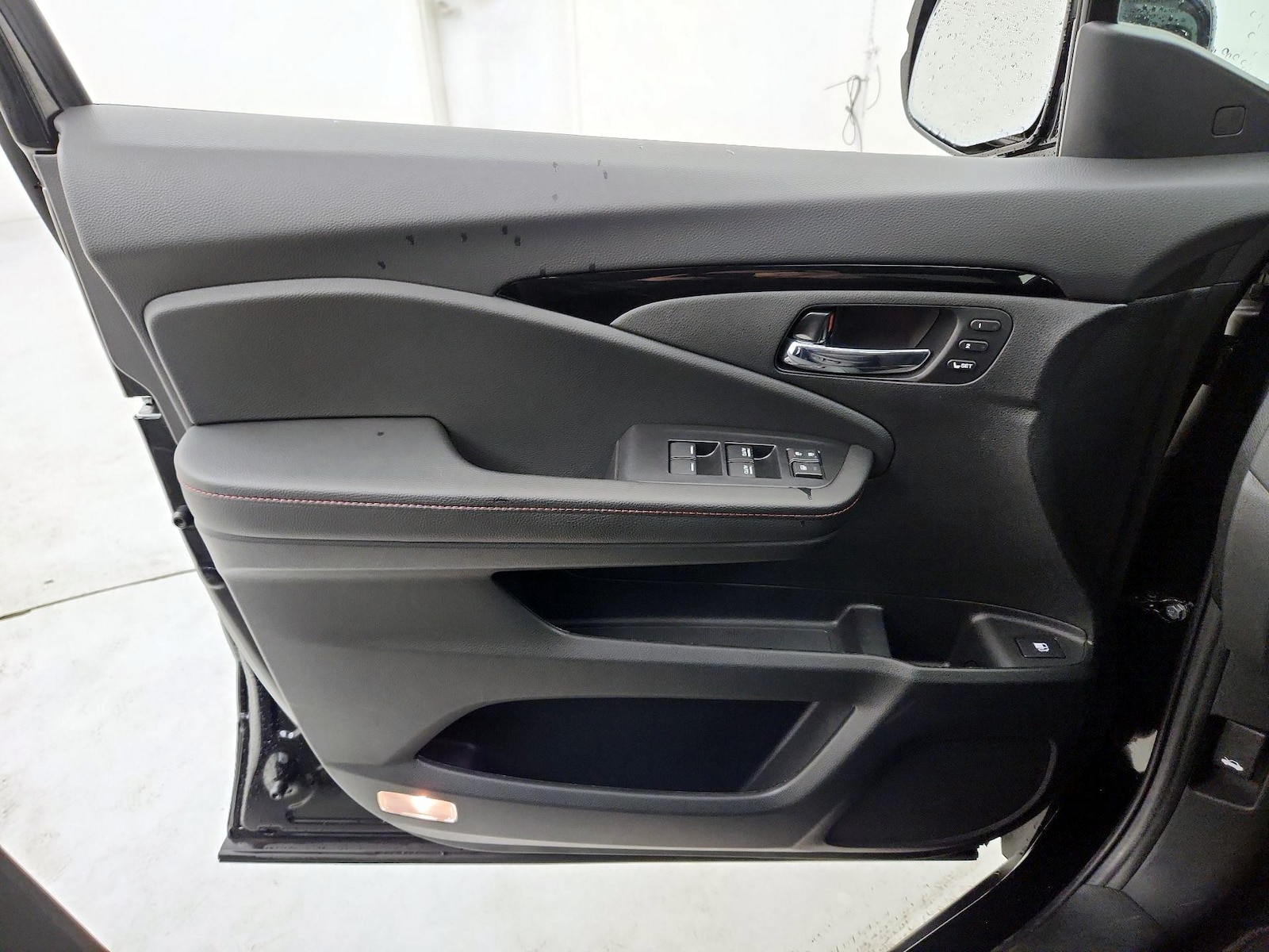 2025 Honda Ridgeline Black Edition - Photo 13