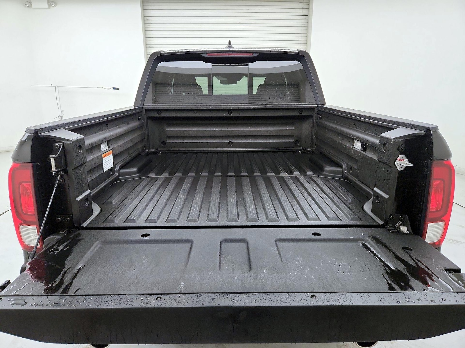 2025 Honda Ridgeline Black Edition - Photo 23