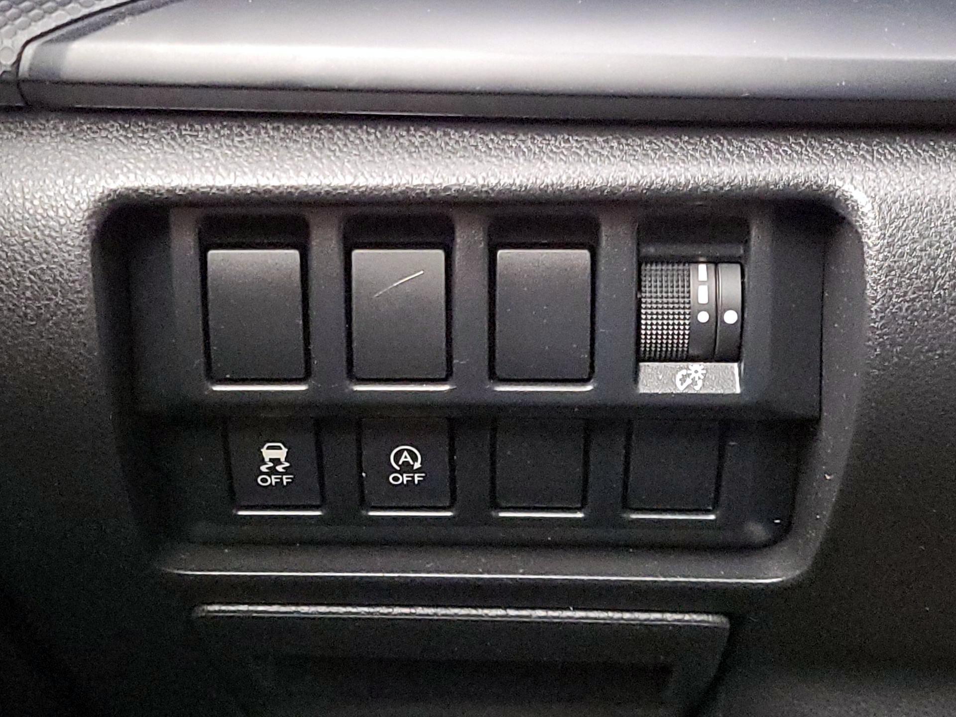 Thumbnail: 2020 Subaru Forester - 13