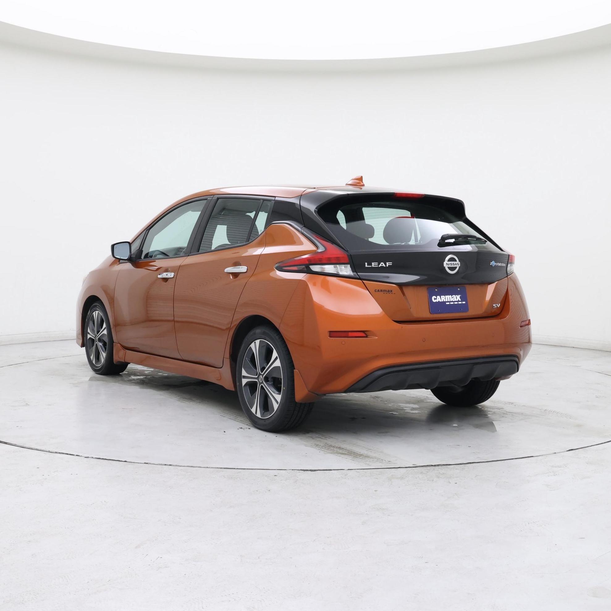 Thumbnail: 2022 Nissan Leaf - 2