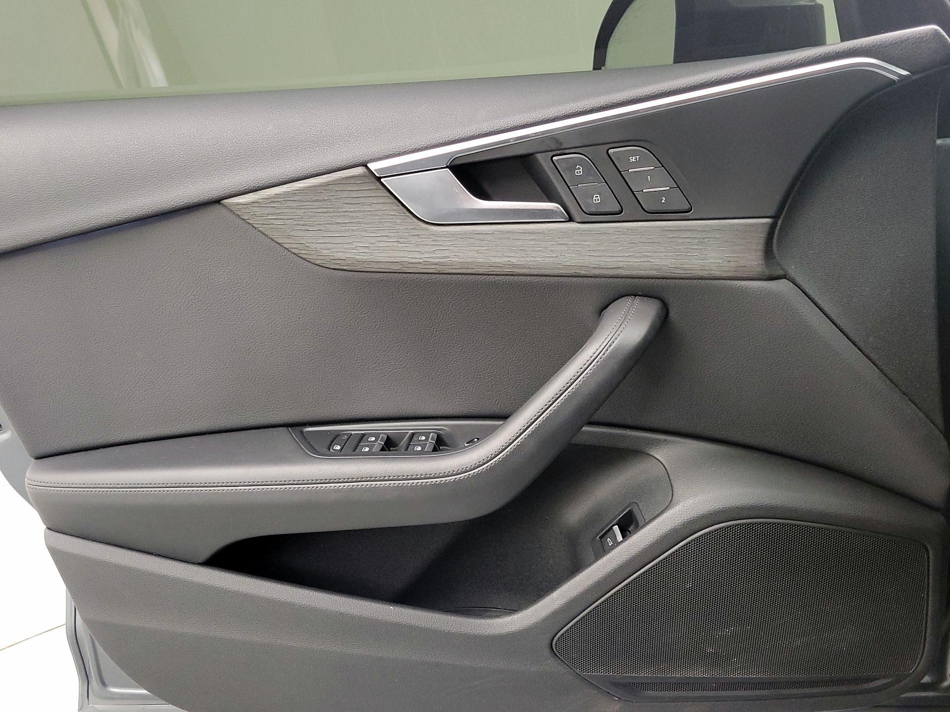 Thumbnail: 2019 Audi A4 - 12