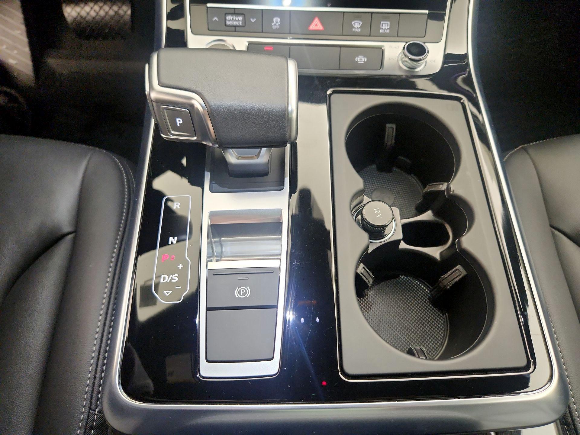 Thumbnail: 2025 Audi Q7 - 18