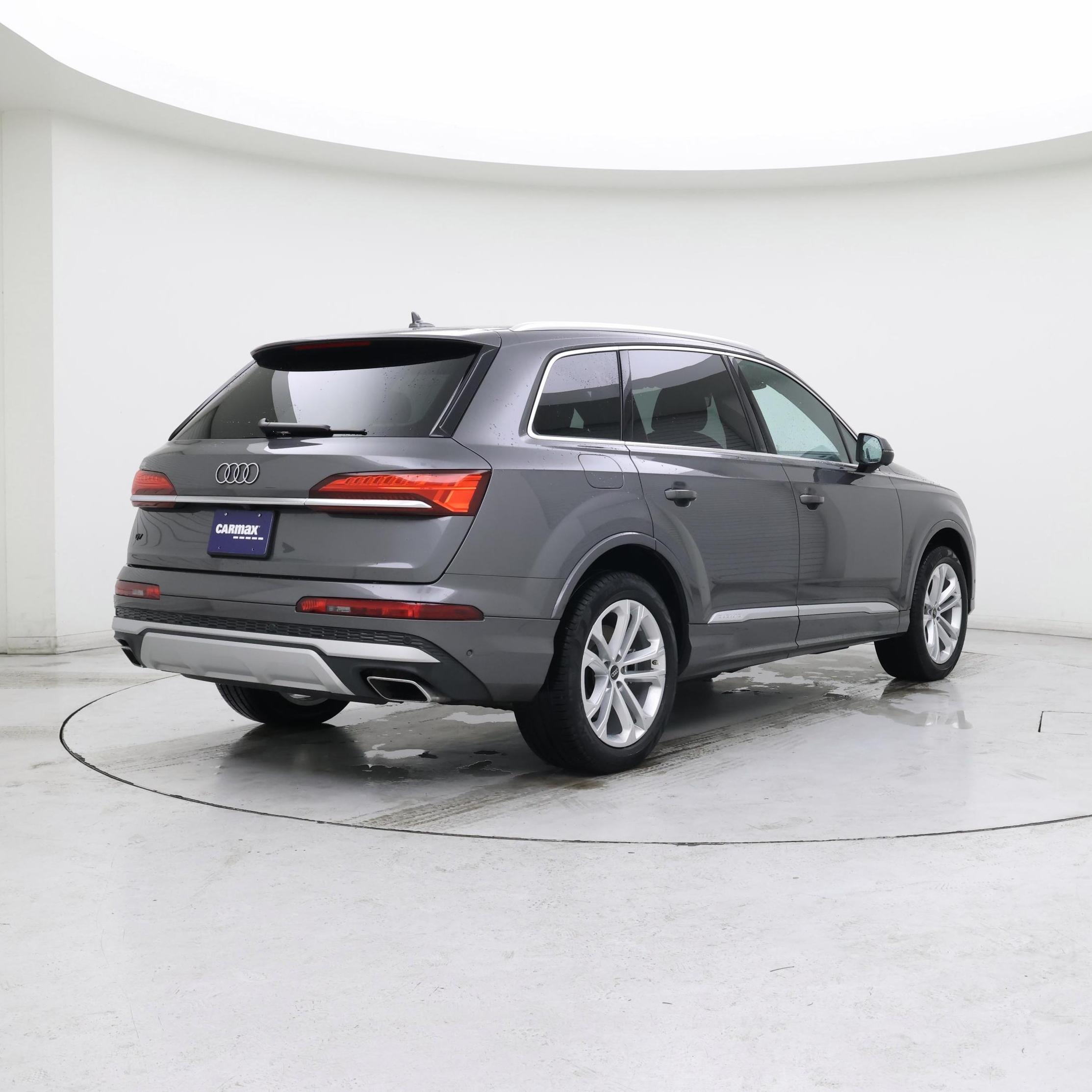 Thumbnail: 2025 Audi Q7 - 8