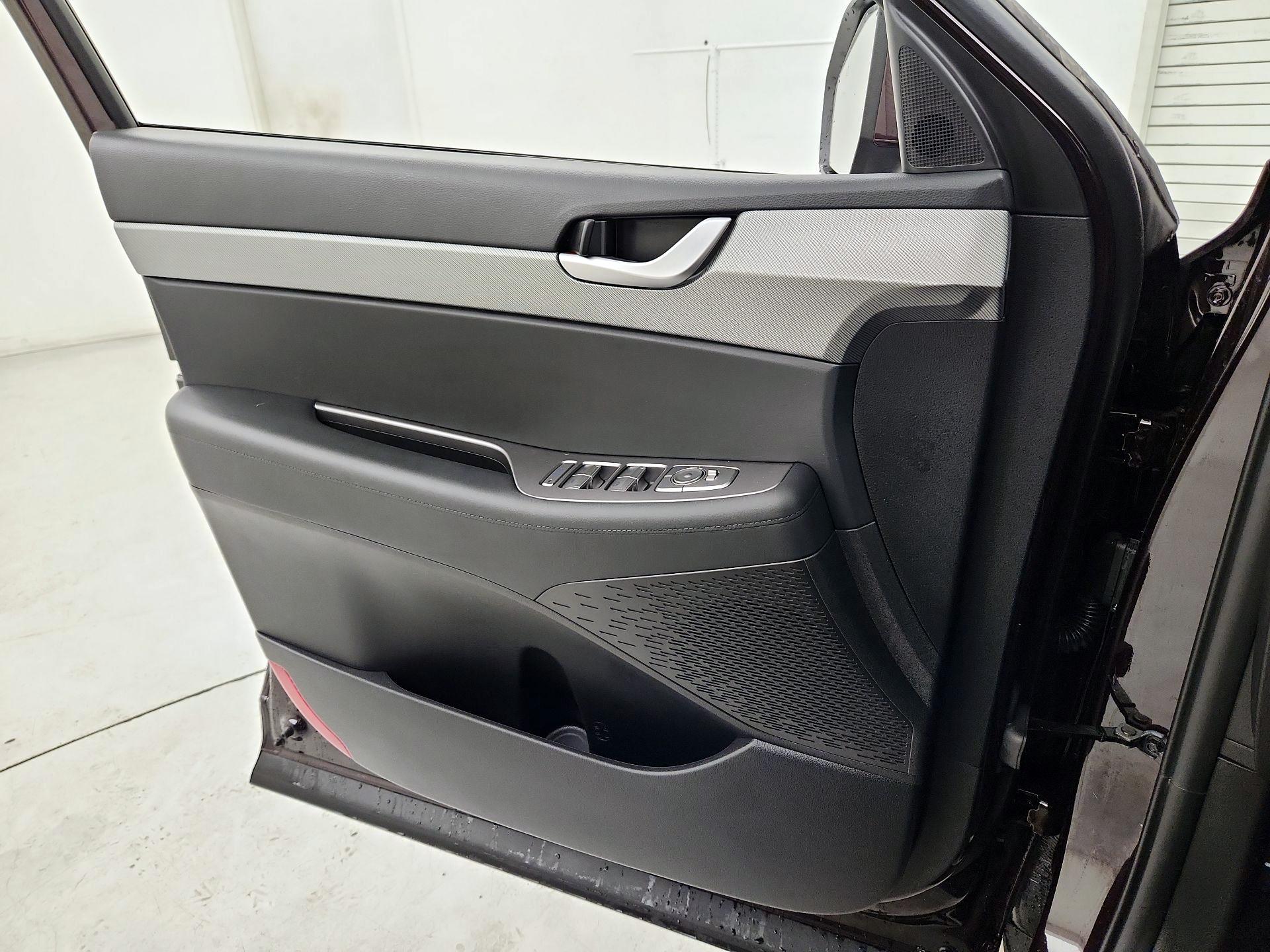 Thumbnail: 2025 Hyundai Palisade - 12