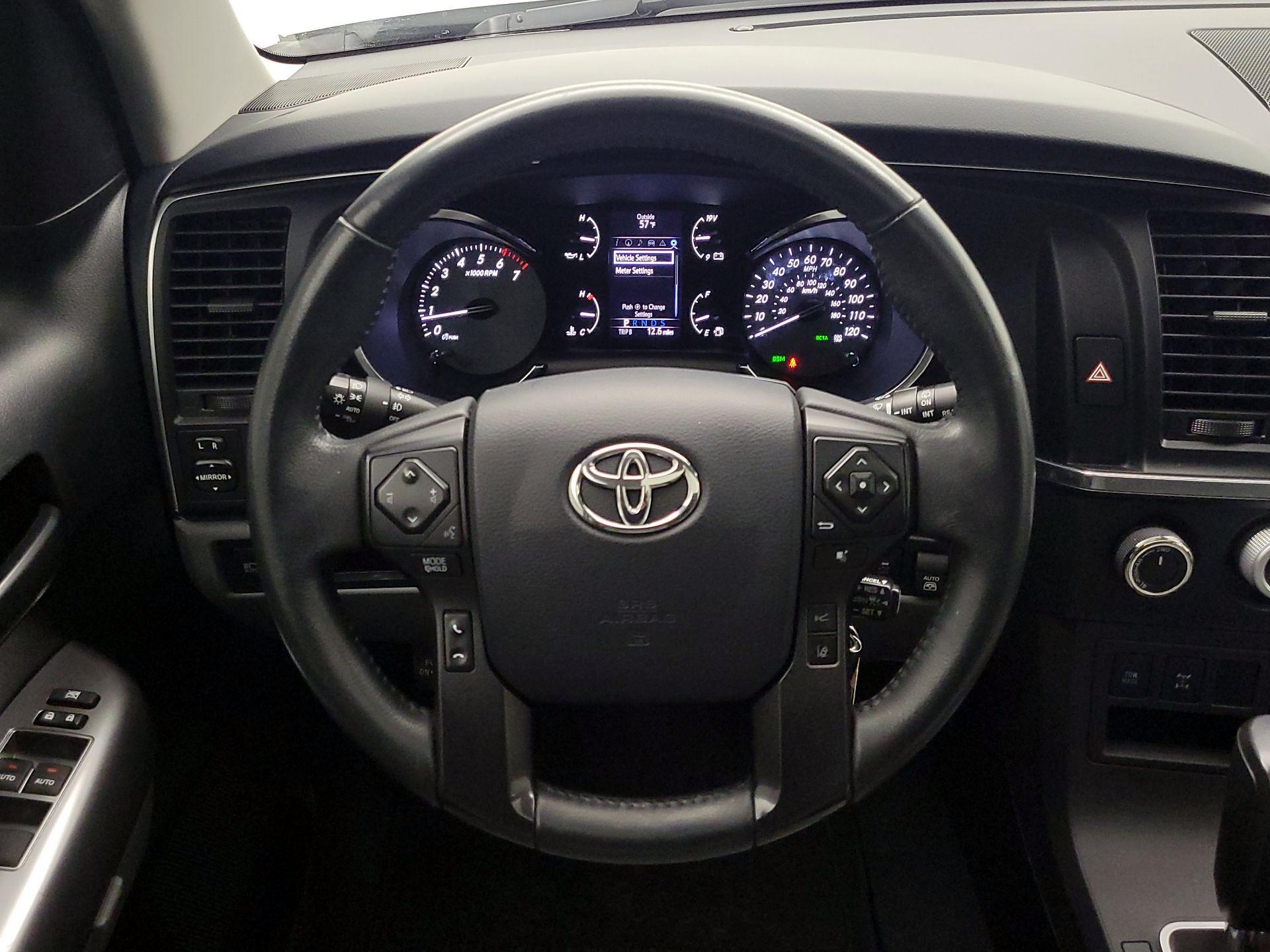 Thumbnail: 2019 Toyota Sequoia - 10