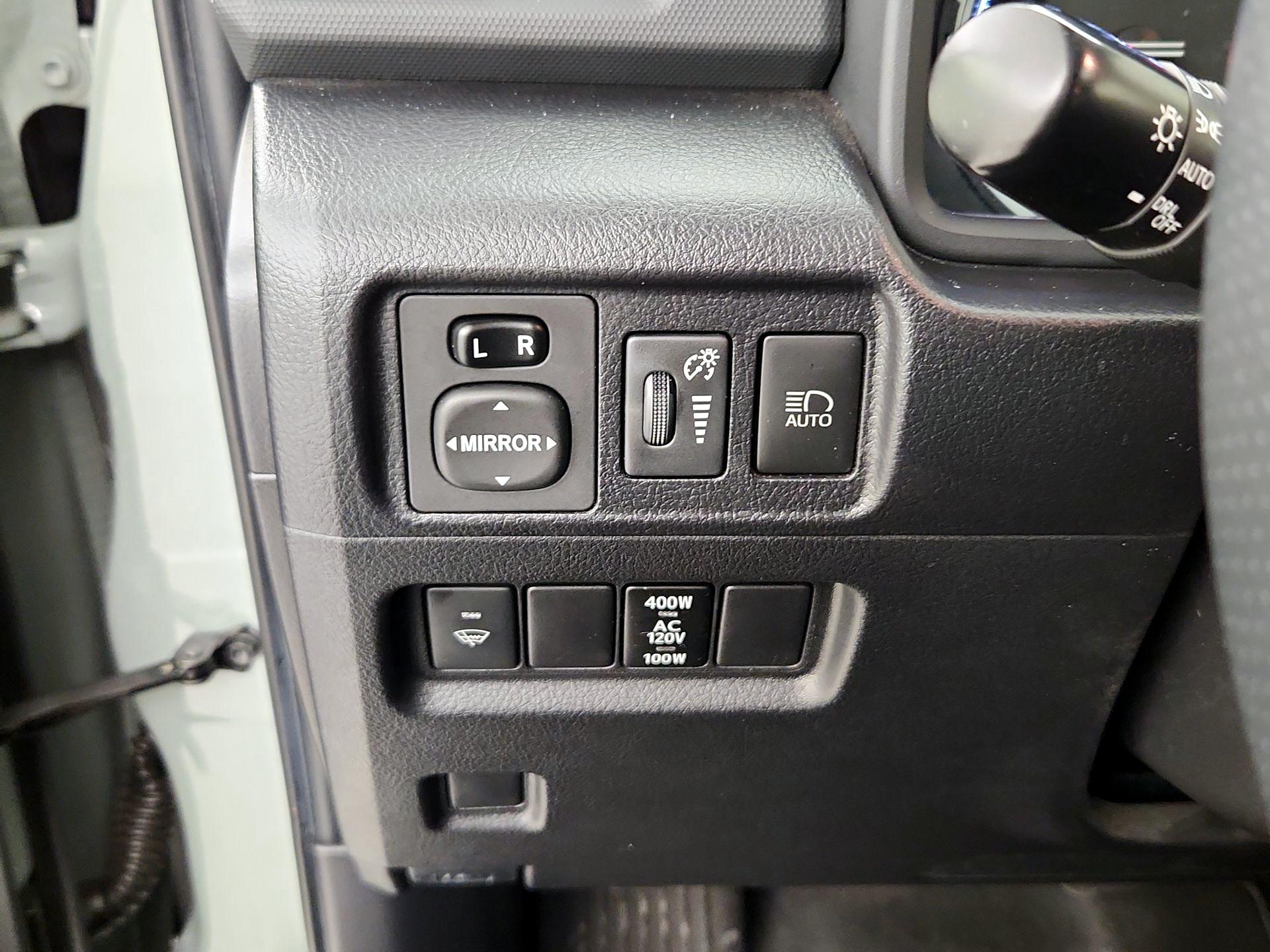 Thumbnail: 2021 Toyota 4Runner - 13