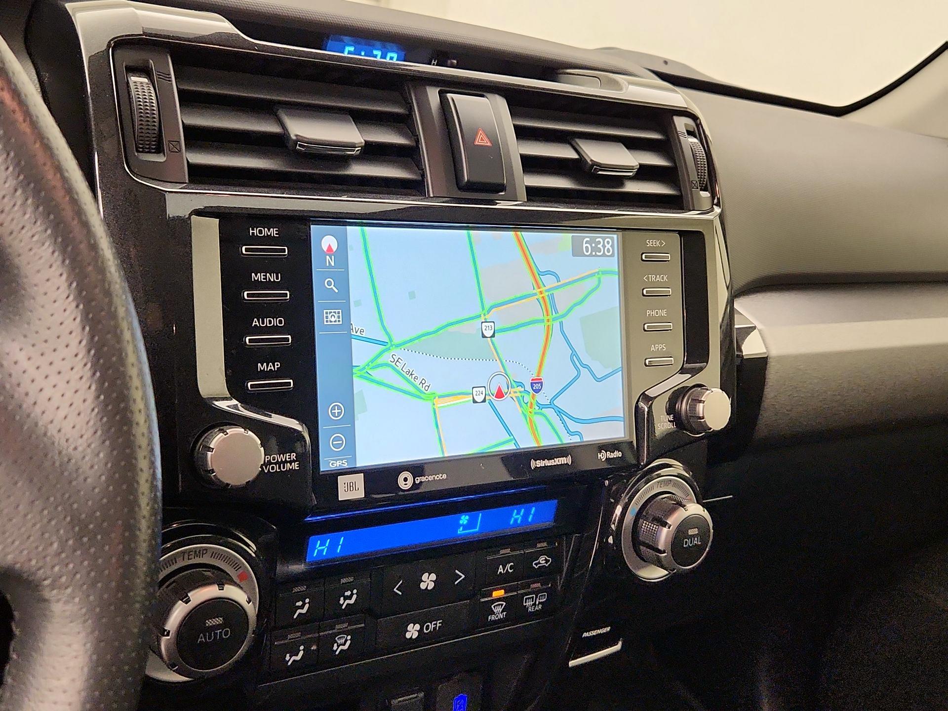 Thumbnail: 2021 Toyota 4Runner - 14