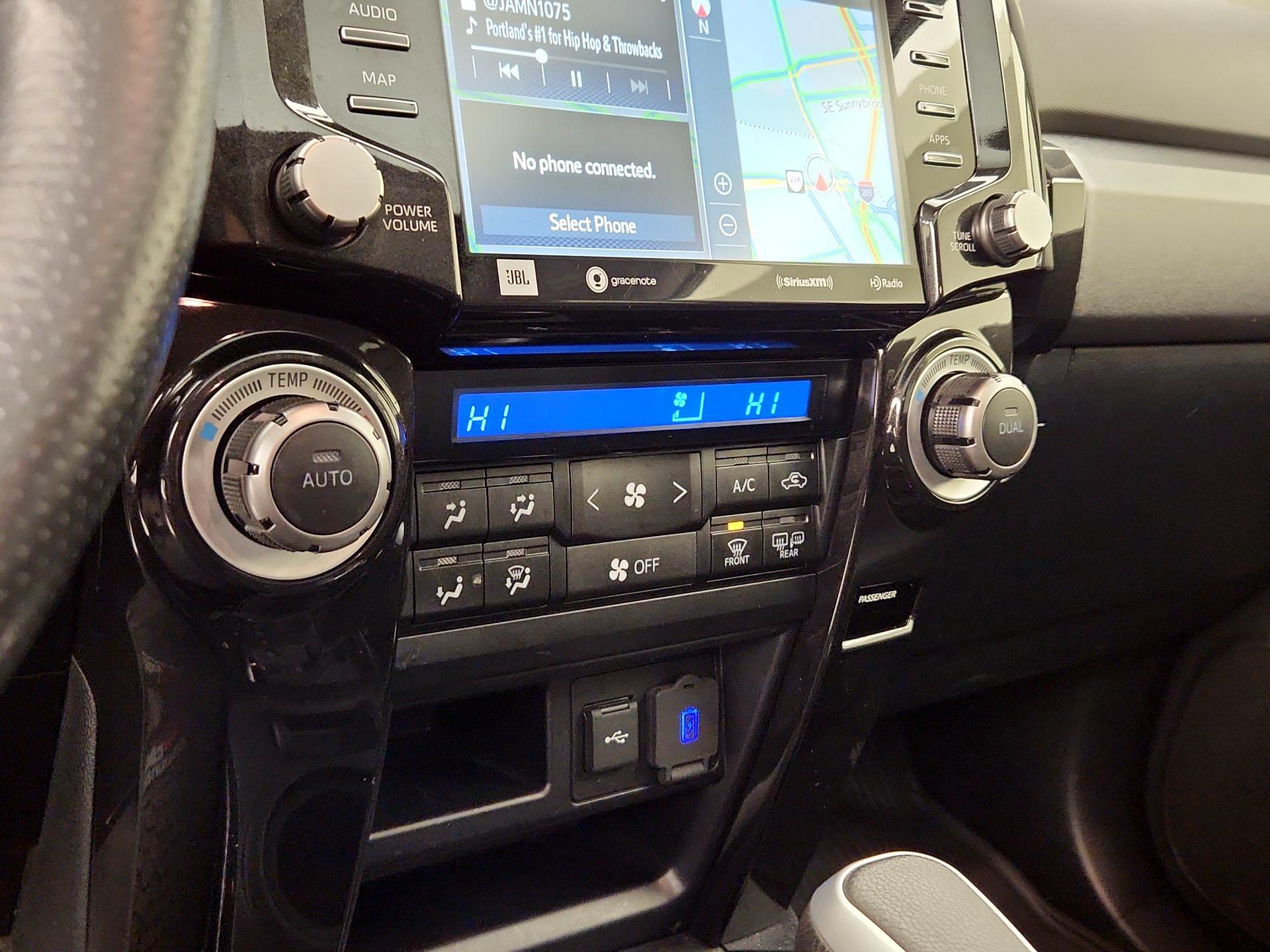 Thumbnail: 2021 Toyota 4Runner - 17