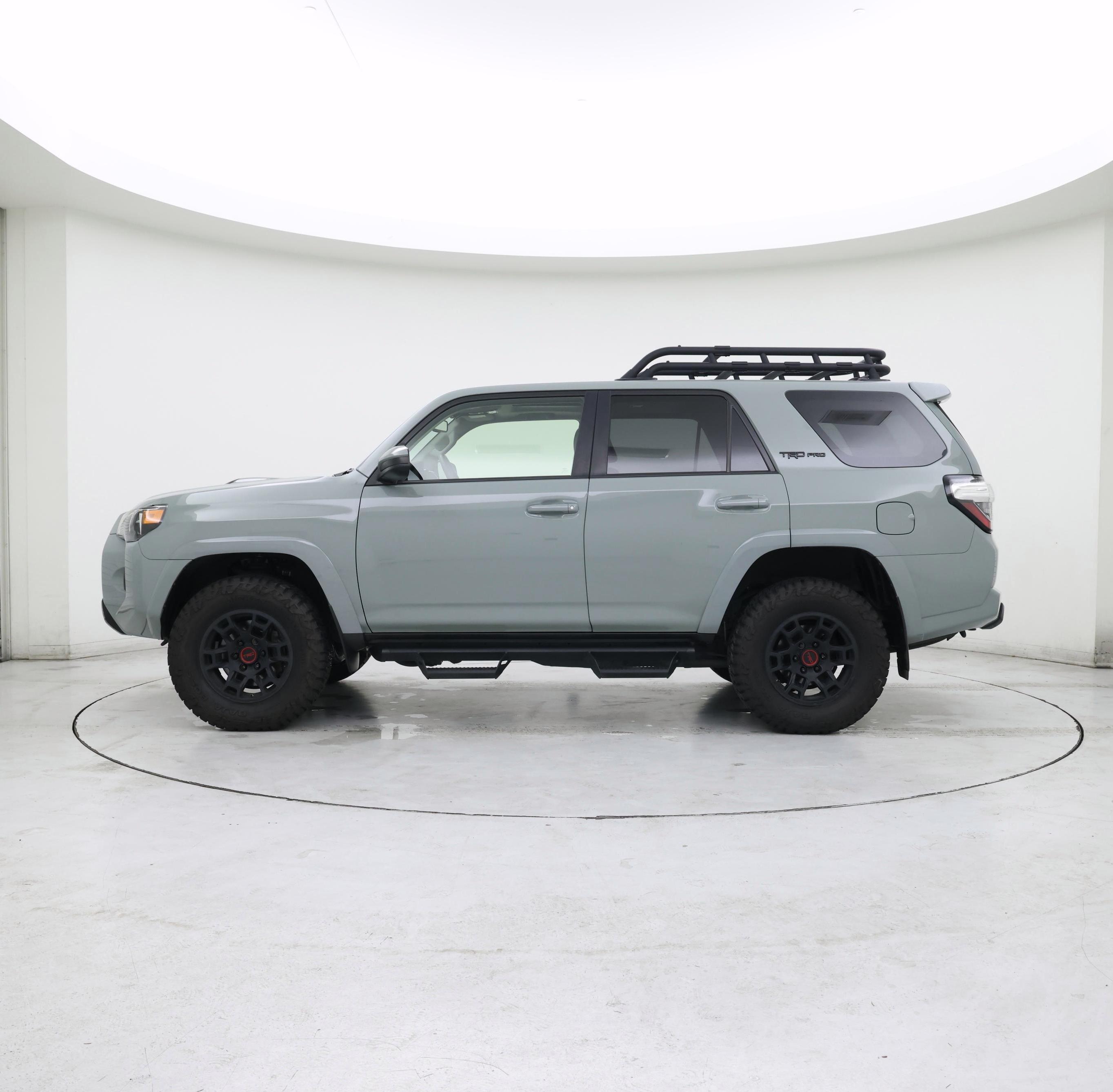 Thumbnail: 2021 Toyota 4Runner - 3