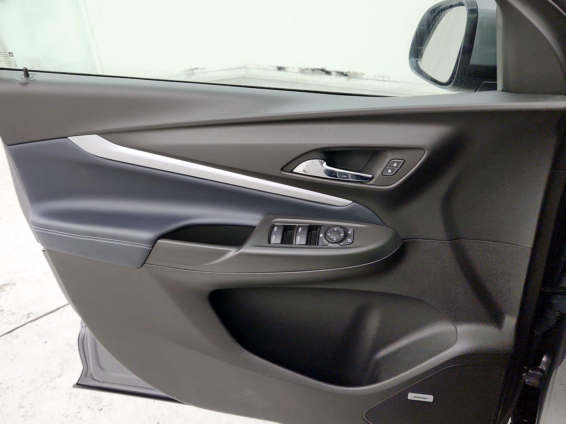 Thumbnail: 2022 Chevrolet Bolt EUV - 12