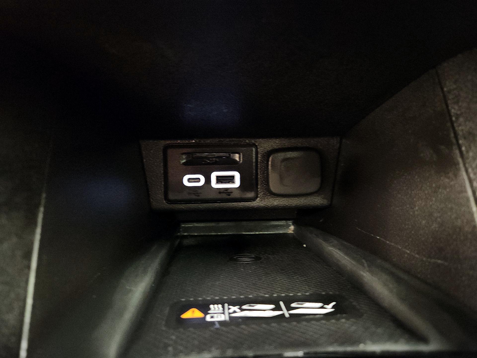 Thumbnail: 2022 Chevrolet Bolt EUV - 19