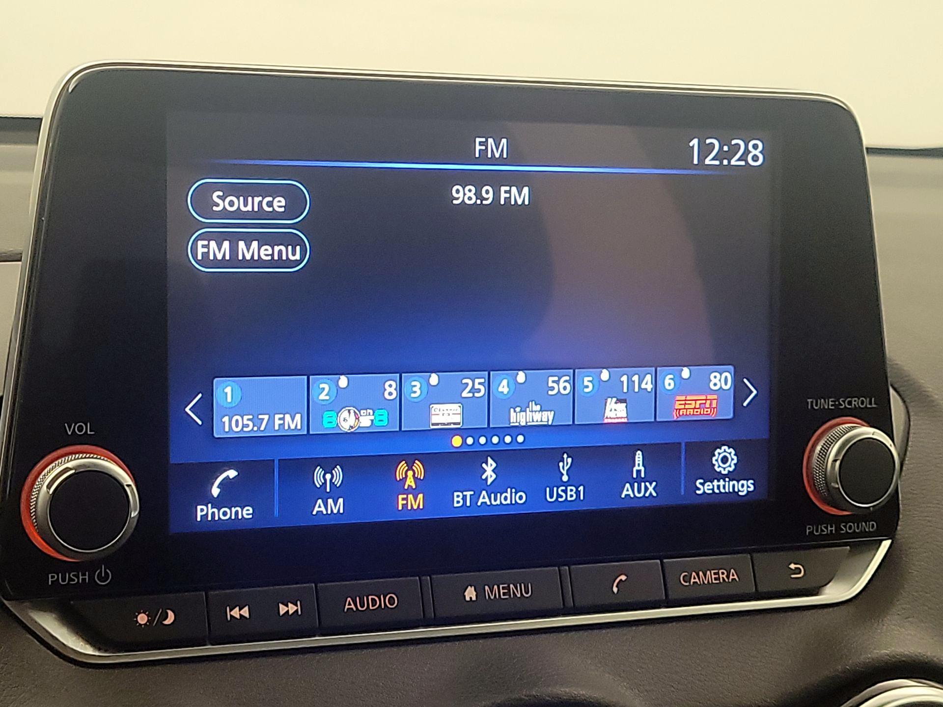 Thumbnail: 2024 Nissan Sentra - 15