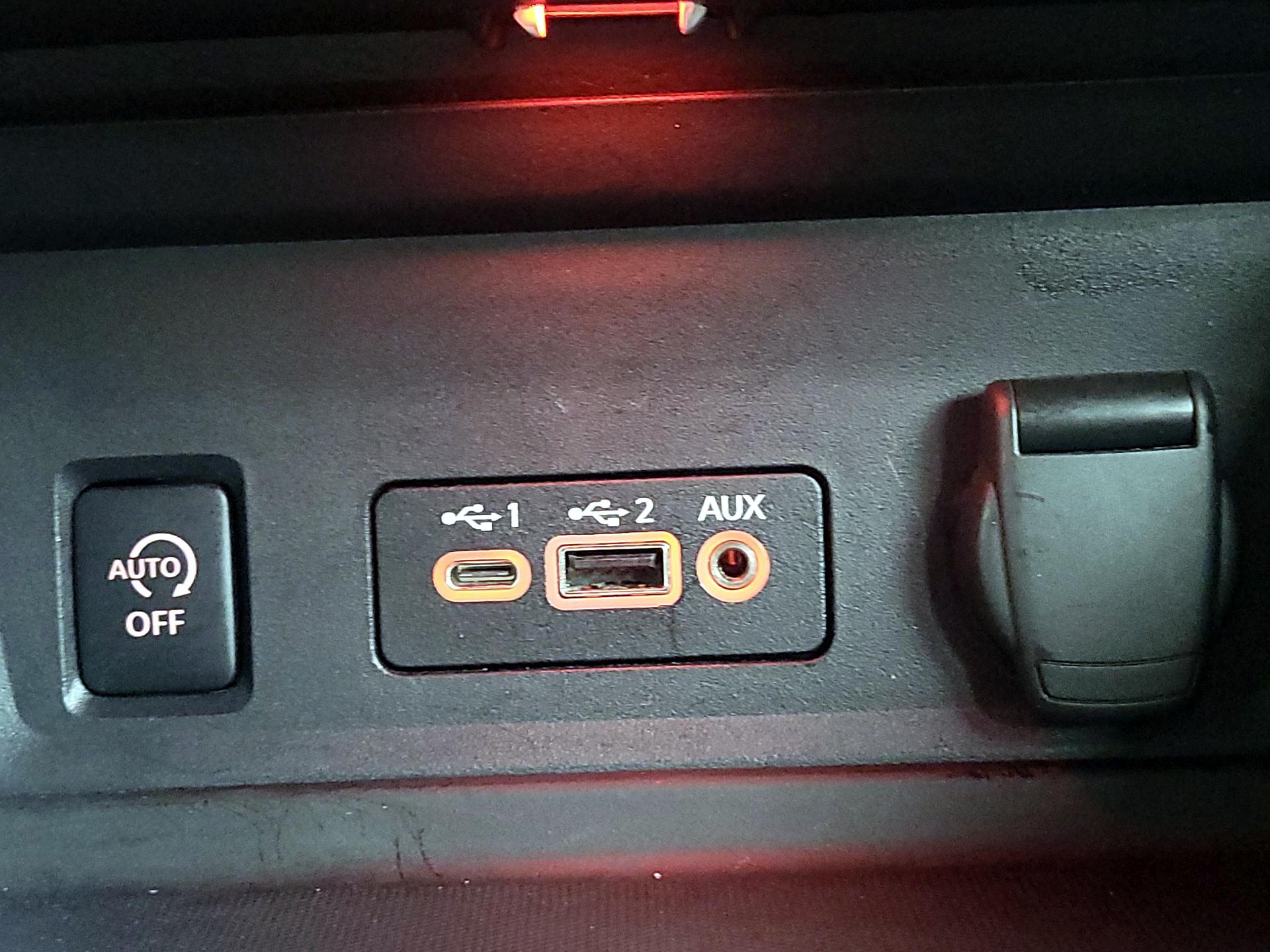 Thumbnail: 2024 Nissan Sentra - 18