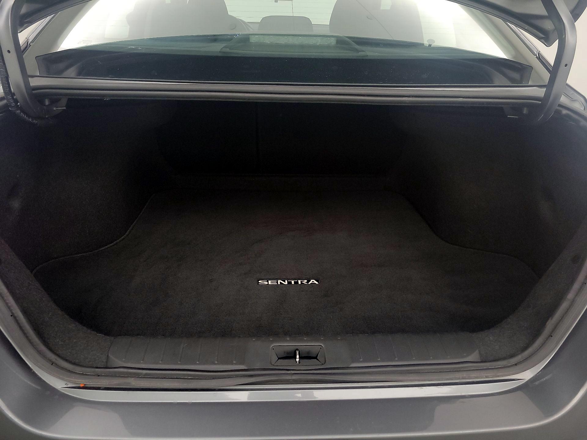 Thumbnail: 2024 Nissan Sentra - 20