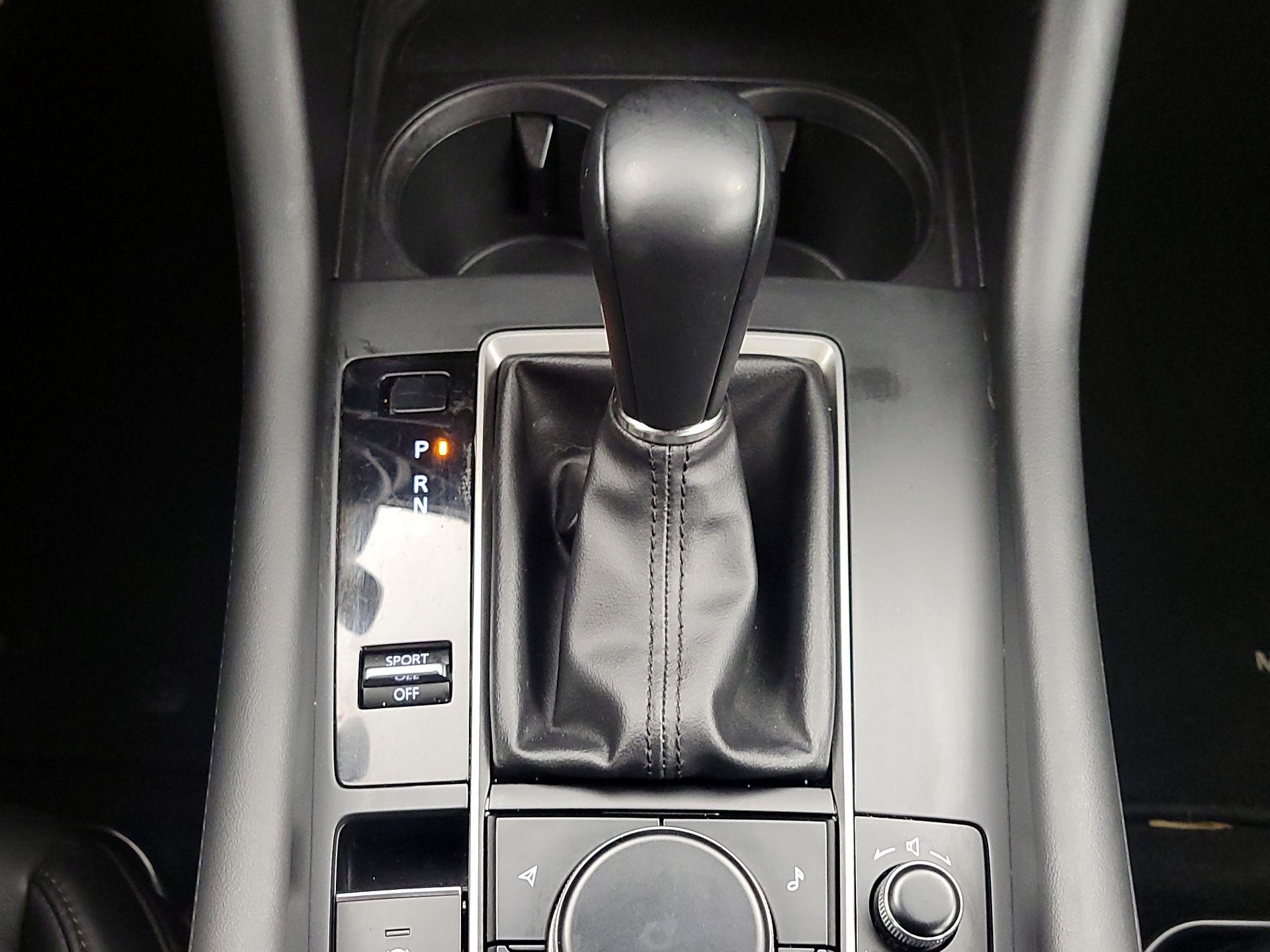 Thumbnail: 2021 Mazda Mazda3 - 18