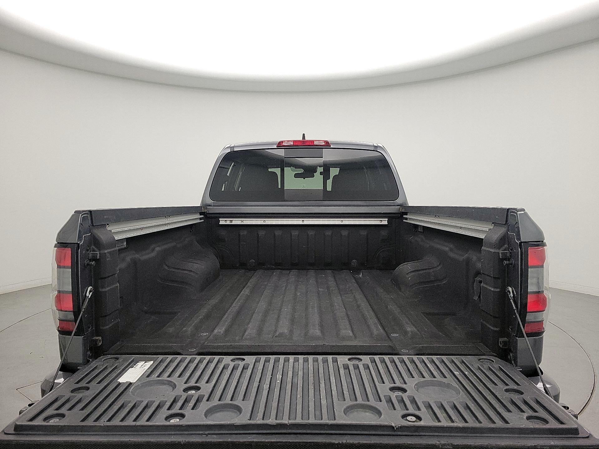 Thumbnail: 2023 Nissan Frontier - 20