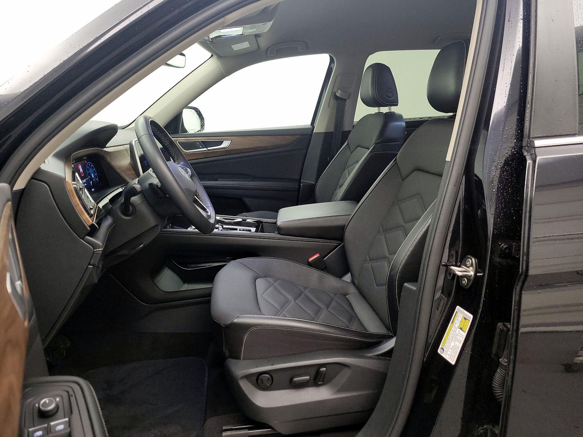 Thumbnail: 2024 Volkswagen Atlas - 11