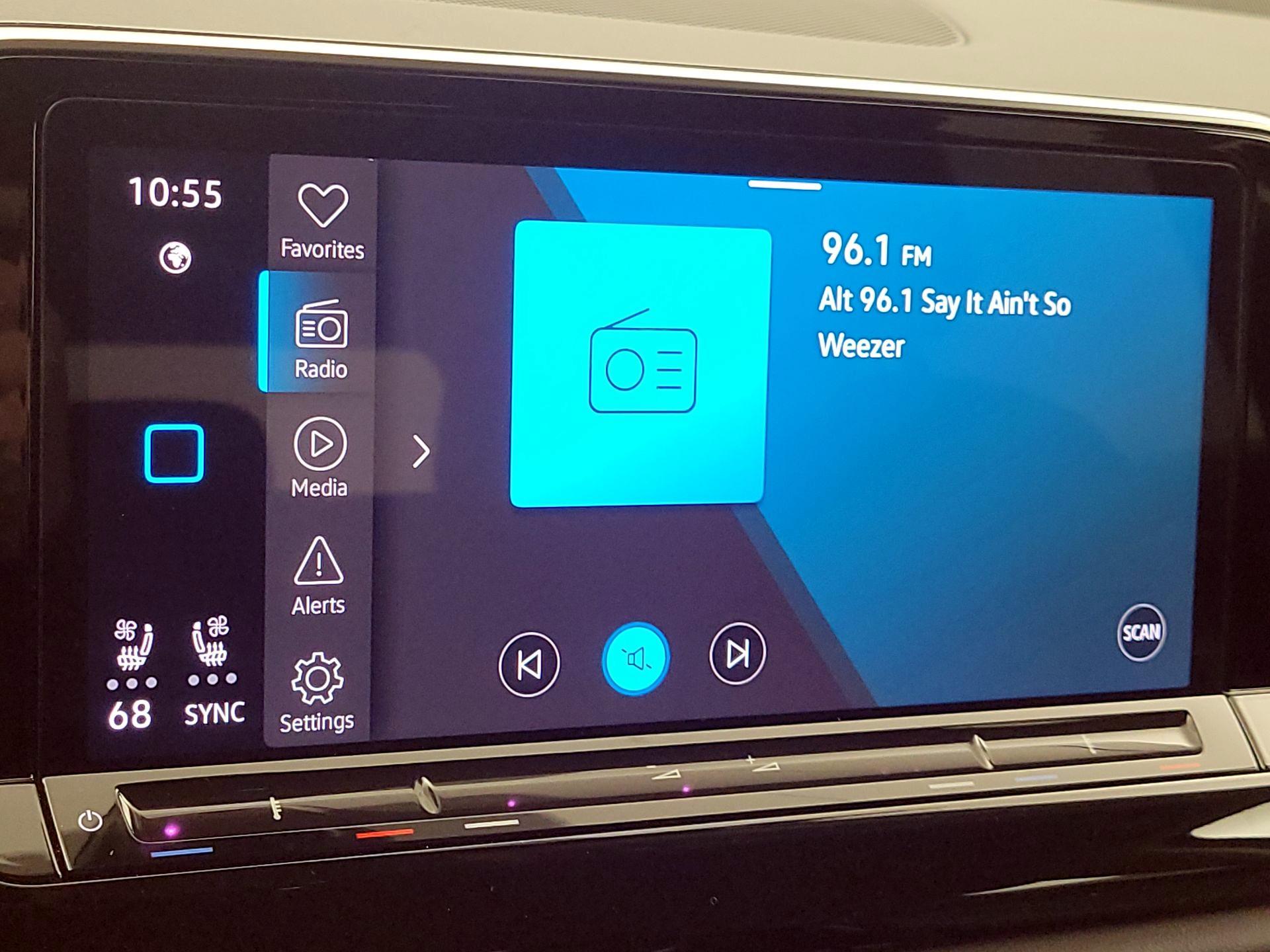 Thumbnail: 2024 Volkswagen Atlas - 16