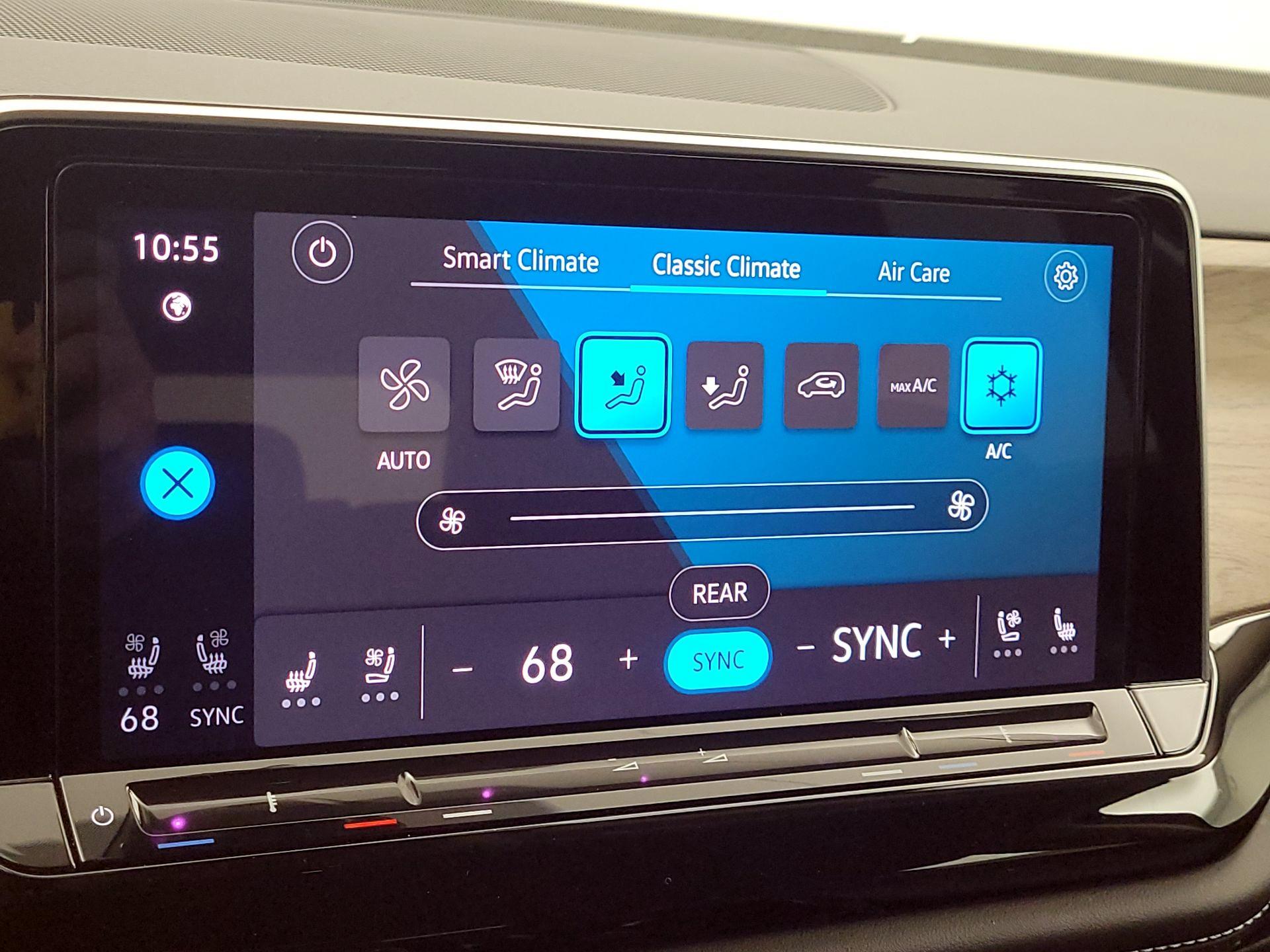 Thumbnail: 2024 Volkswagen Atlas - 17