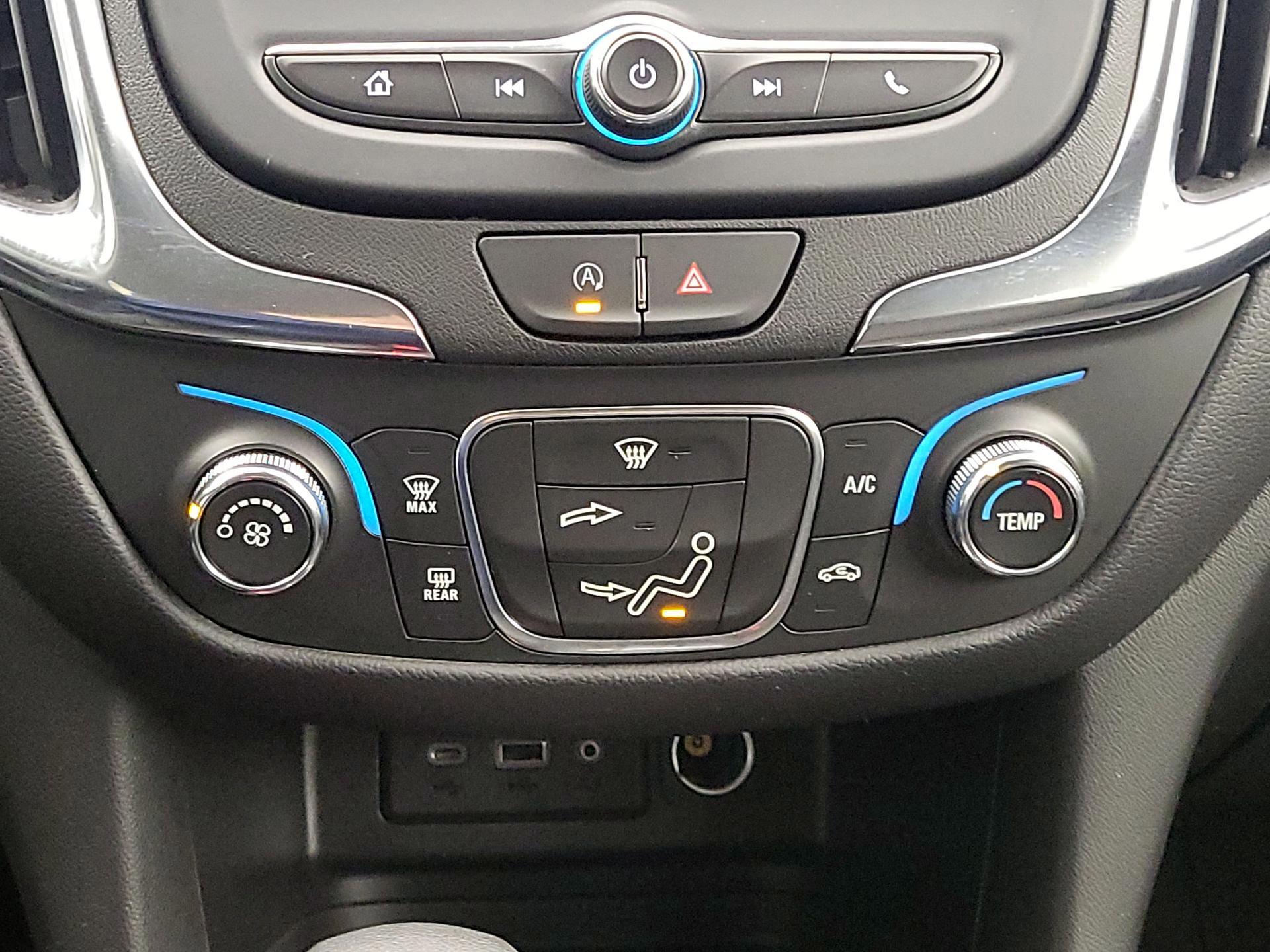 Thumbnail: 2023 Chevrolet Equinox - 17