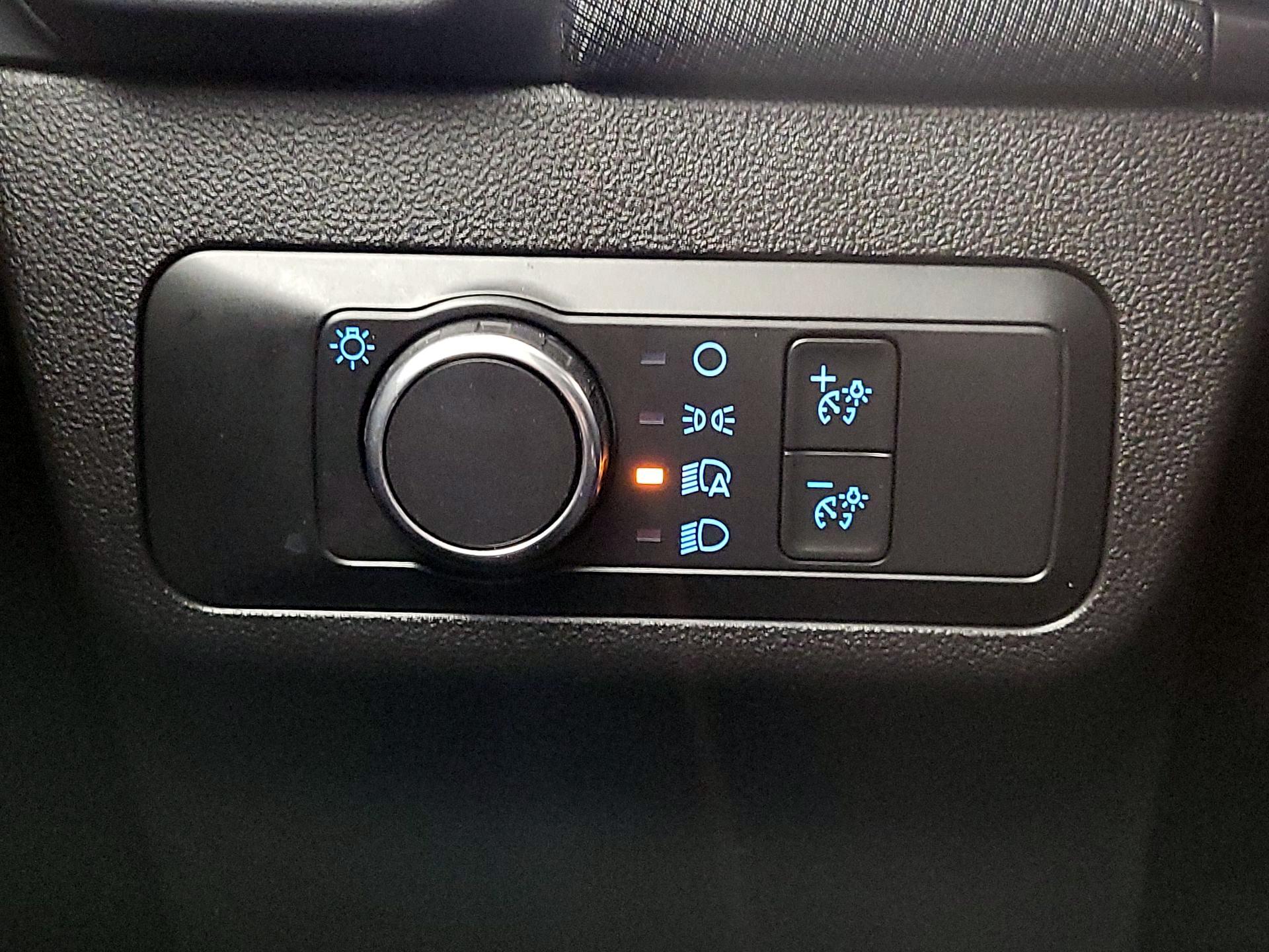 Thumbnail: 2022 Ford Bronco Sport - 13