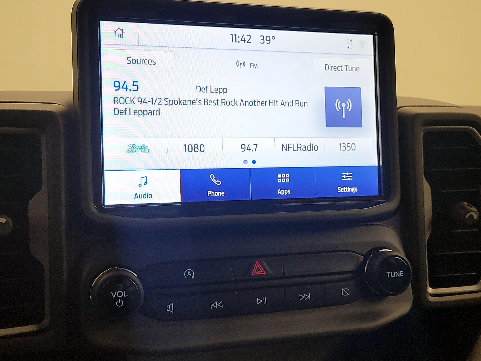 Thumbnail: 2022 Ford Bronco Sport - 15