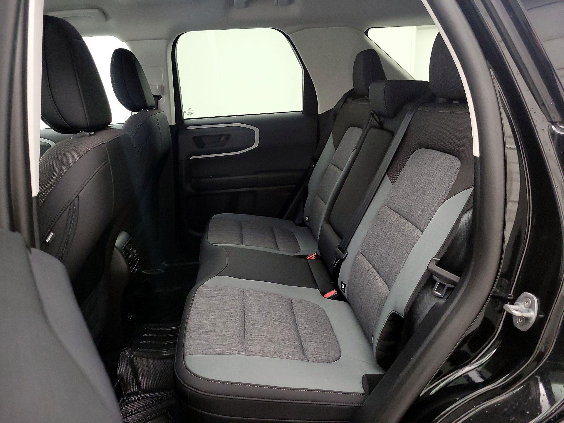 Thumbnail: 2022 Ford Bronco Sport - 19