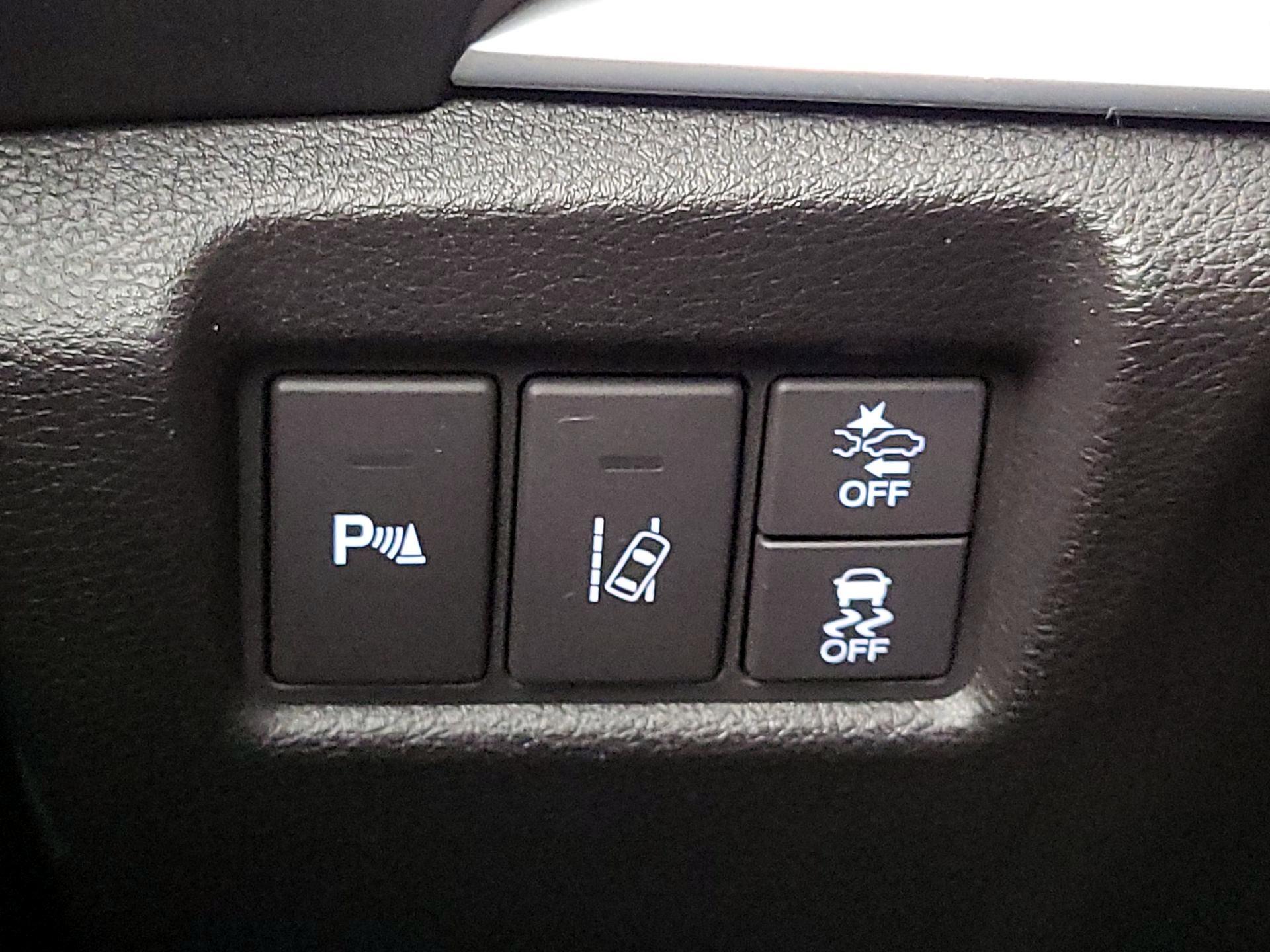 Thumbnail: 2016 Acura MDX - 13