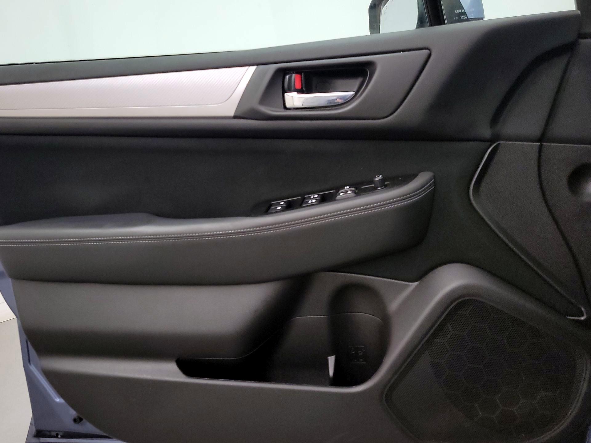 Thumbnail: 2016 Subaru Outback - 12