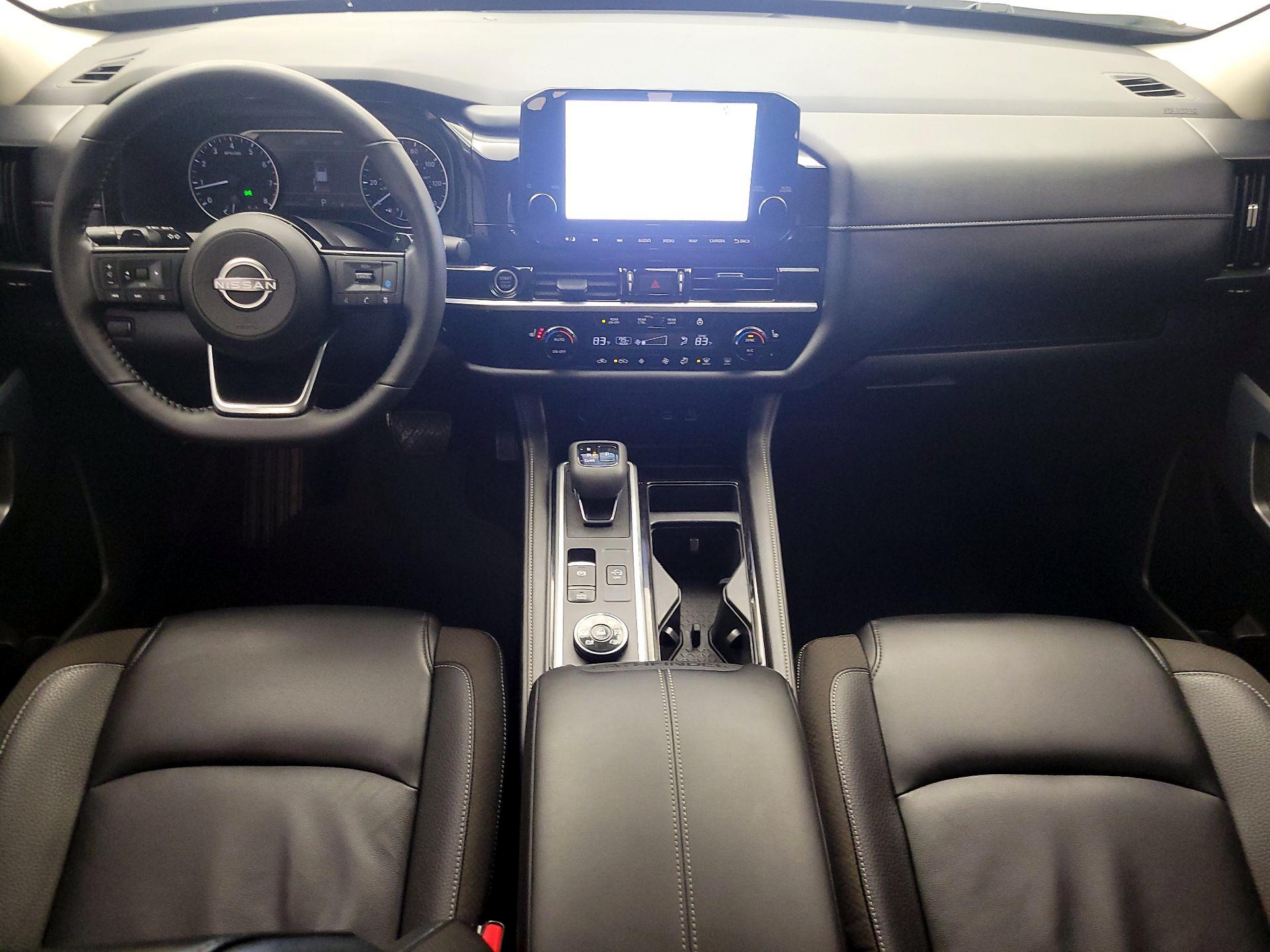 Thumbnail: 2024 Nissan Pathfinder - 9