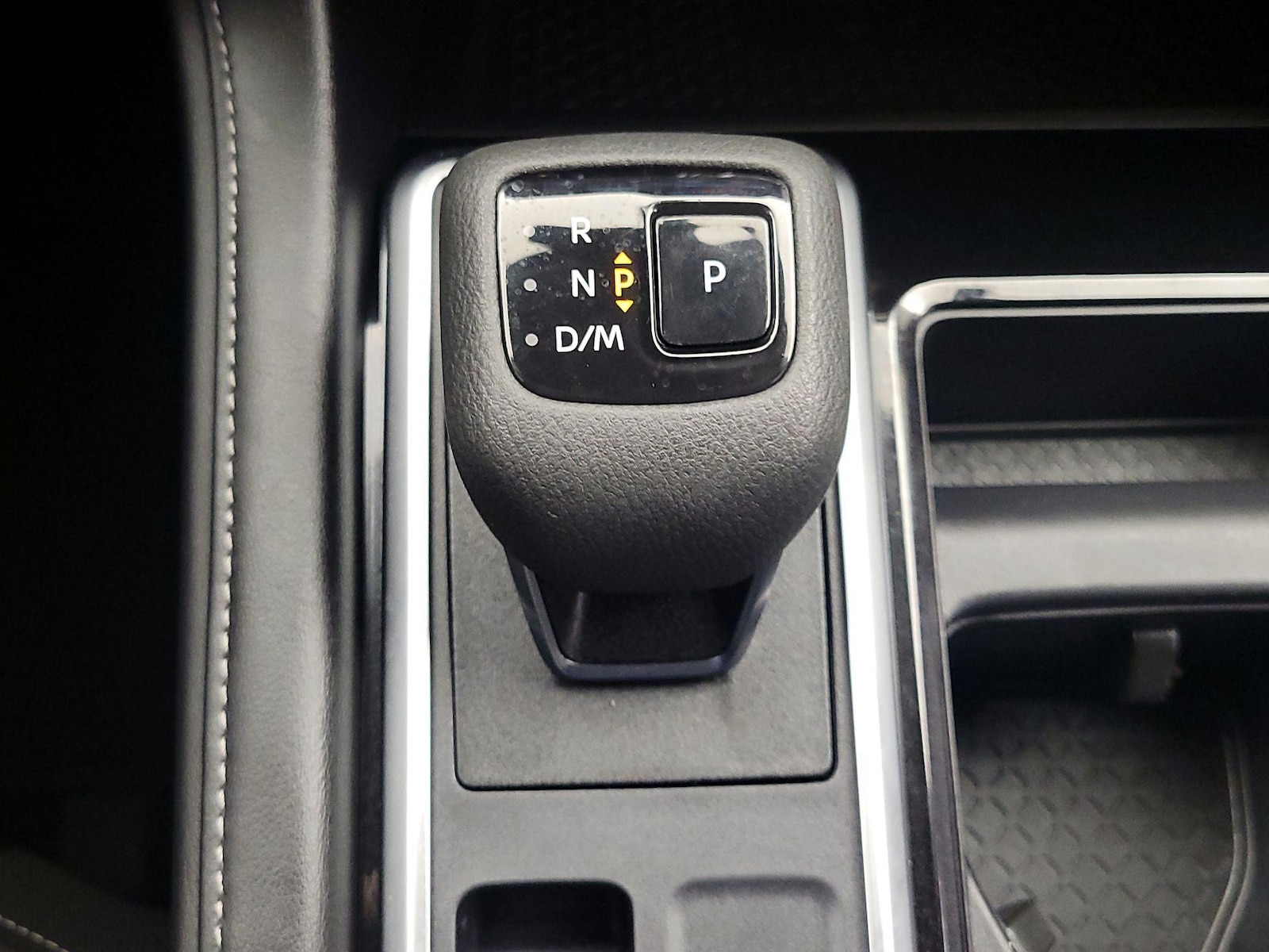 2024 Nissan Pathfinder SL - Photo 19