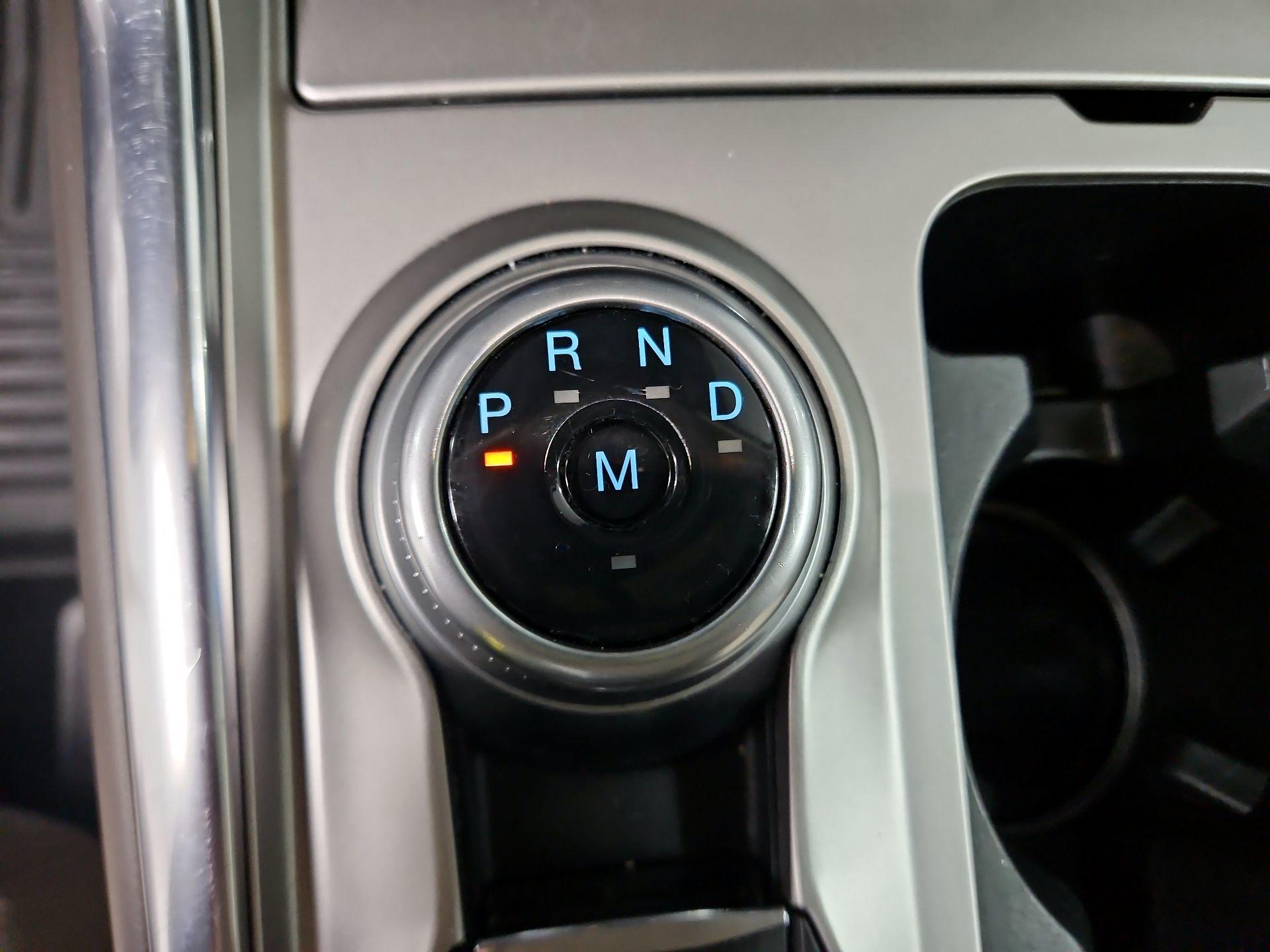 Thumbnail: 2020 Ford Explorer - 18