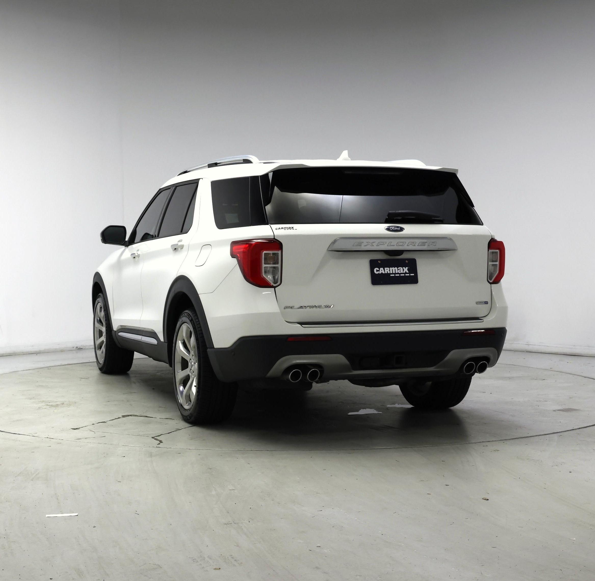 Thumbnail: 2020 Ford Explorer - 6