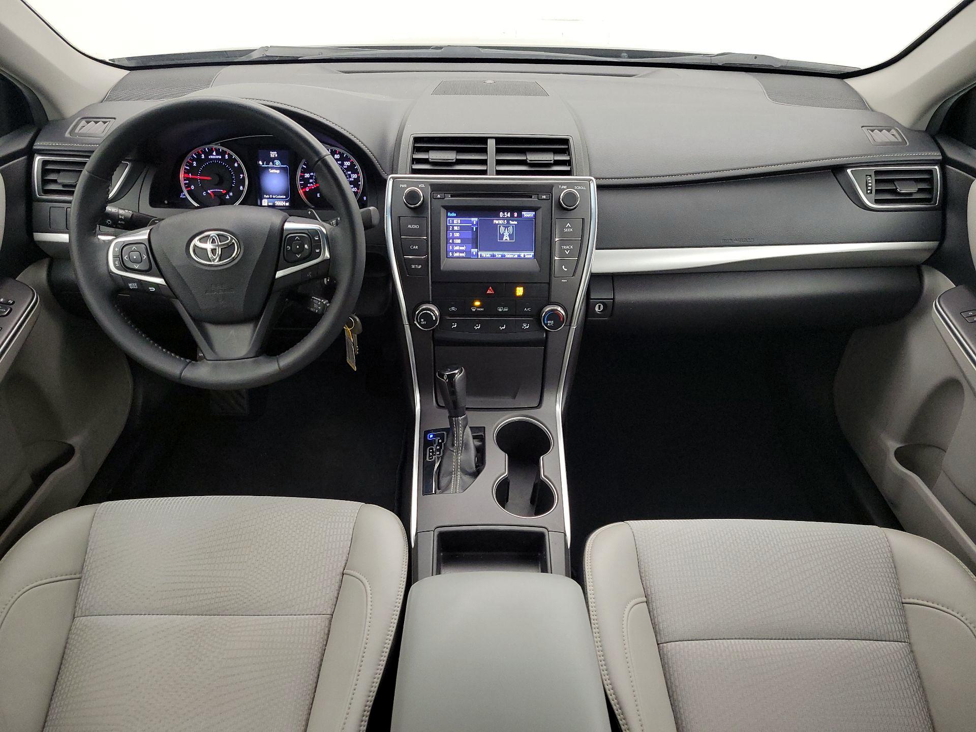 Thumbnail: 2017 Toyota Camry - 9