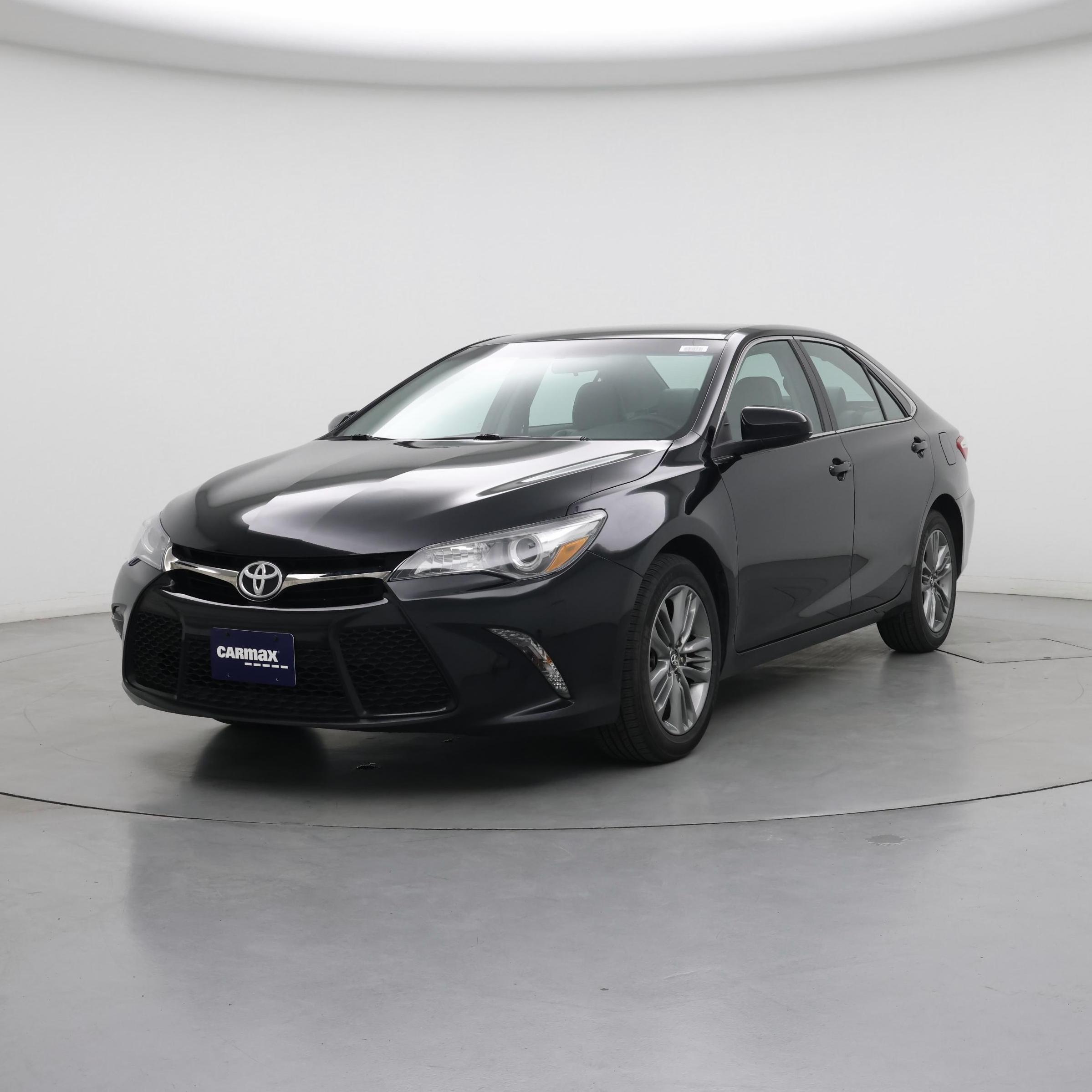 Thumbnail: 2017 Toyota Camry - 4